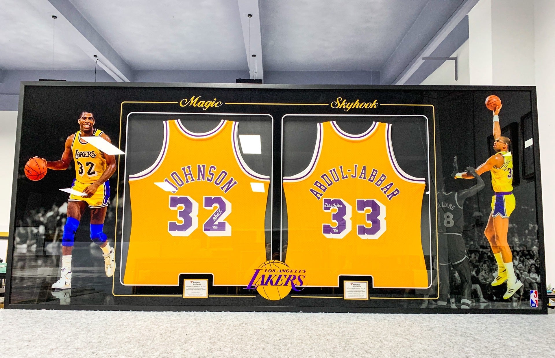 Johnson Jabbar Autographed Jersey with Personalized Custom Design Framed 000013