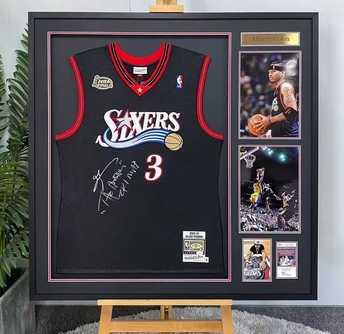 Philadelphia 76ers Allen Iverson Autographed Jersey with Personalized Custom Design Framed 000011