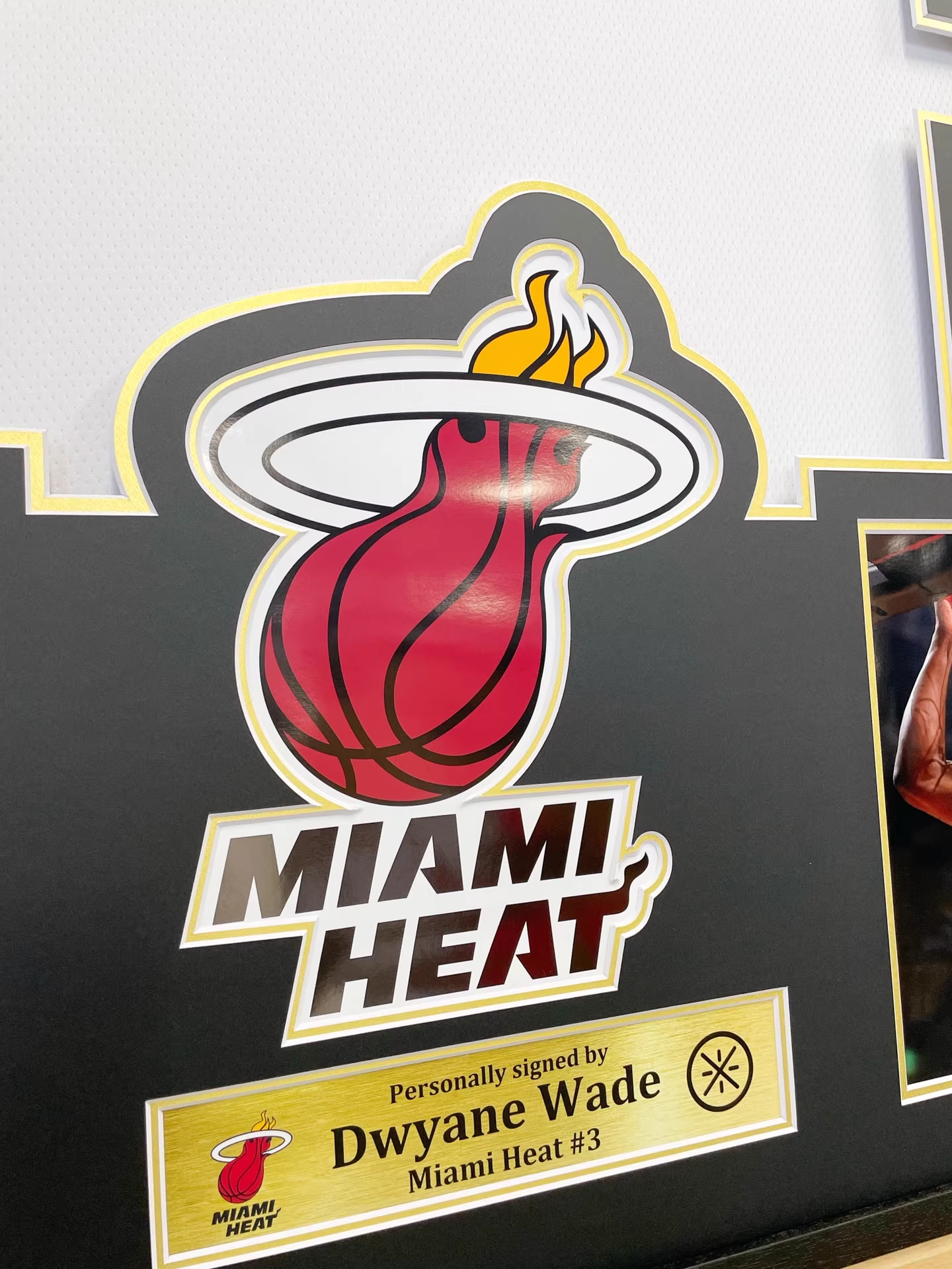 Dwyane Wade DW 00003