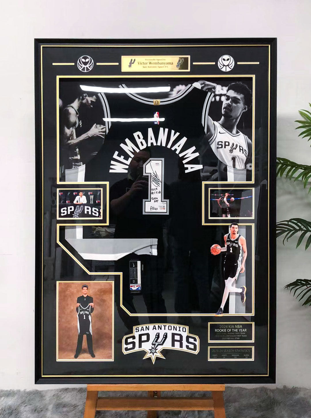 San Antonio Spurs Wembanyama Autographed Jersey with Personalized Custom Design Framed 00009