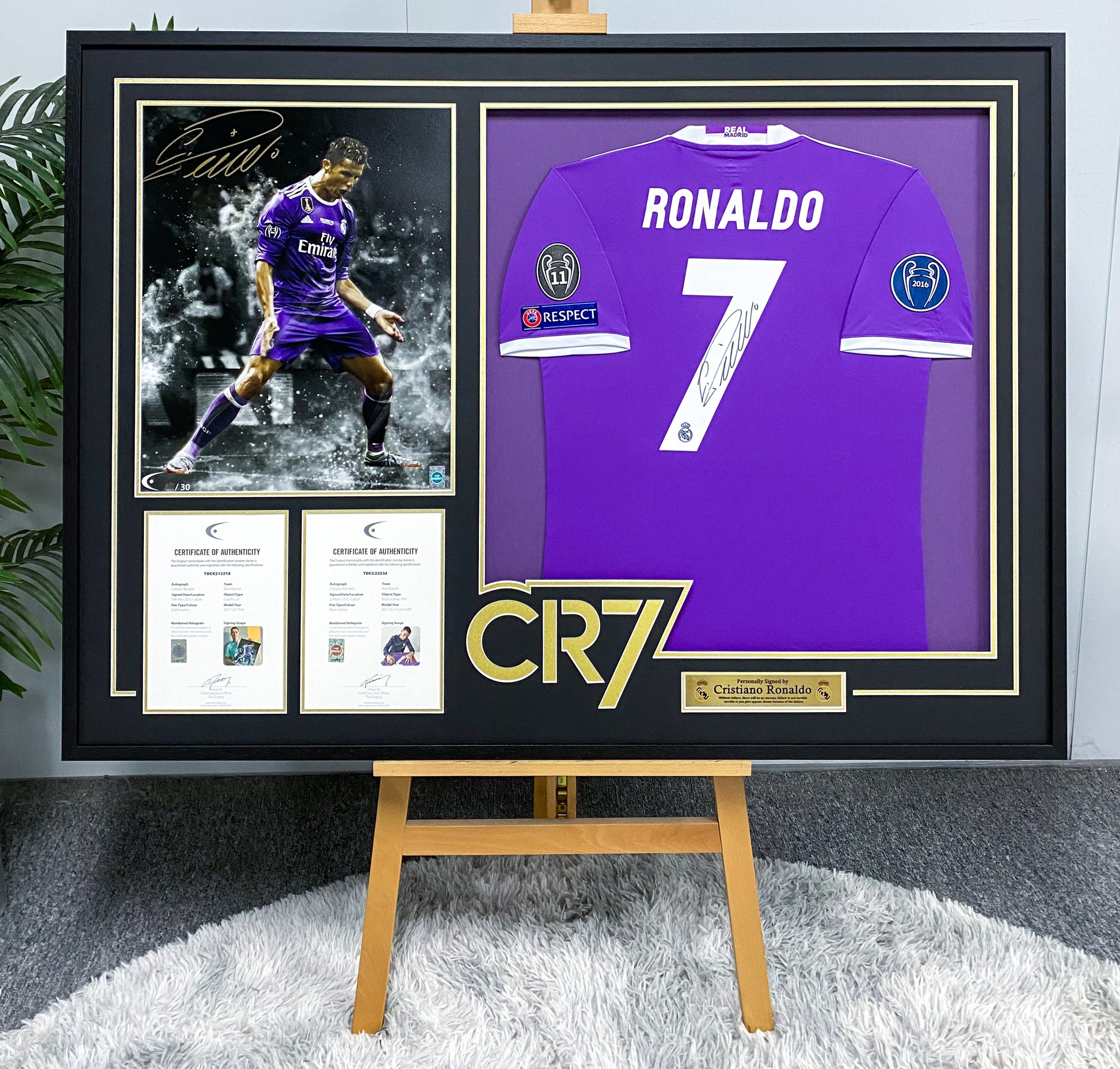 Real Madrid CF Cristiano Ronaldo Autographed Jersey with Personalized Custom Design Framed 000012