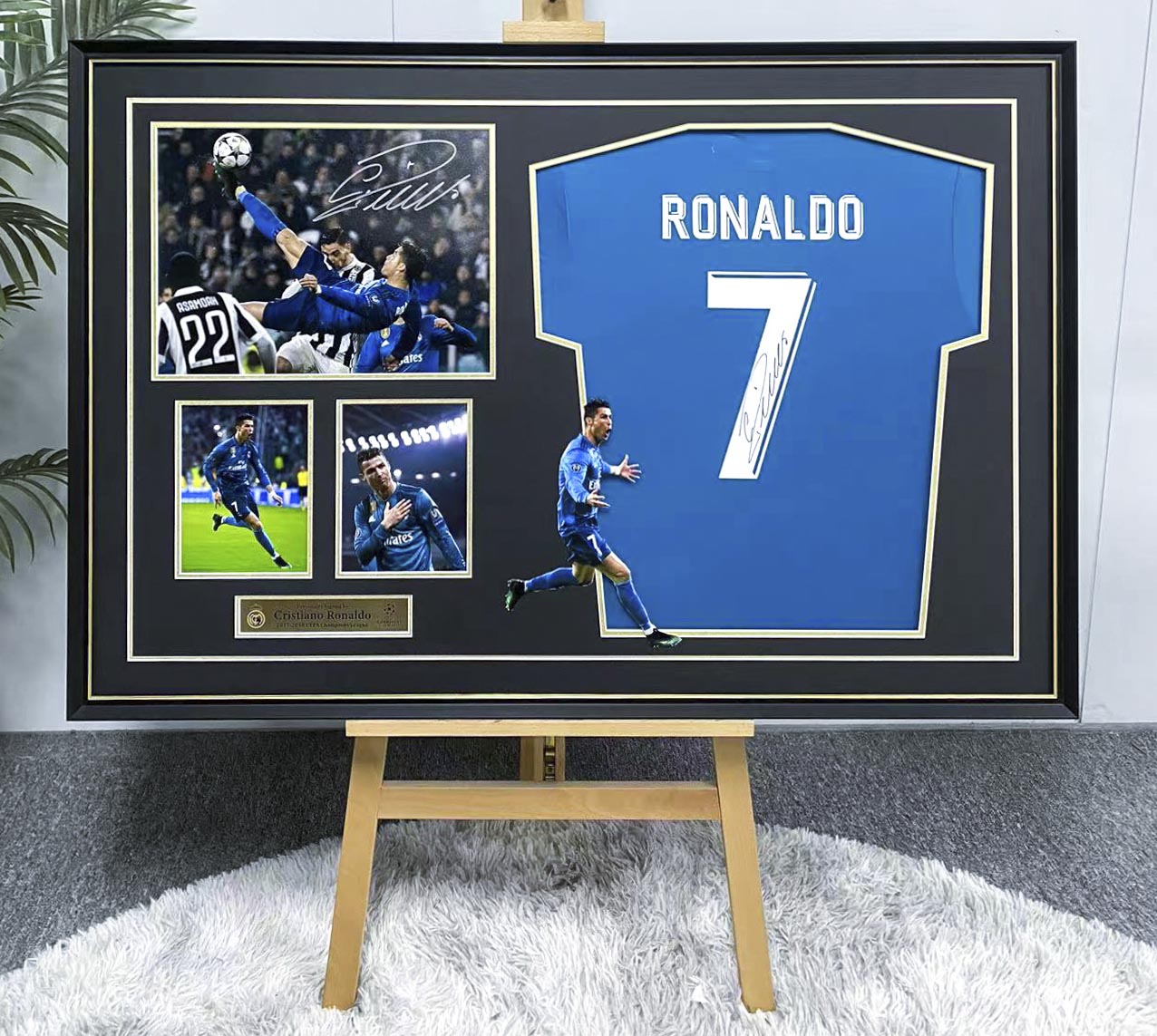 Real Madrid CF Cristiano Ronaldo Autographed Jersey with Personalized Custom Design Framed 000013
