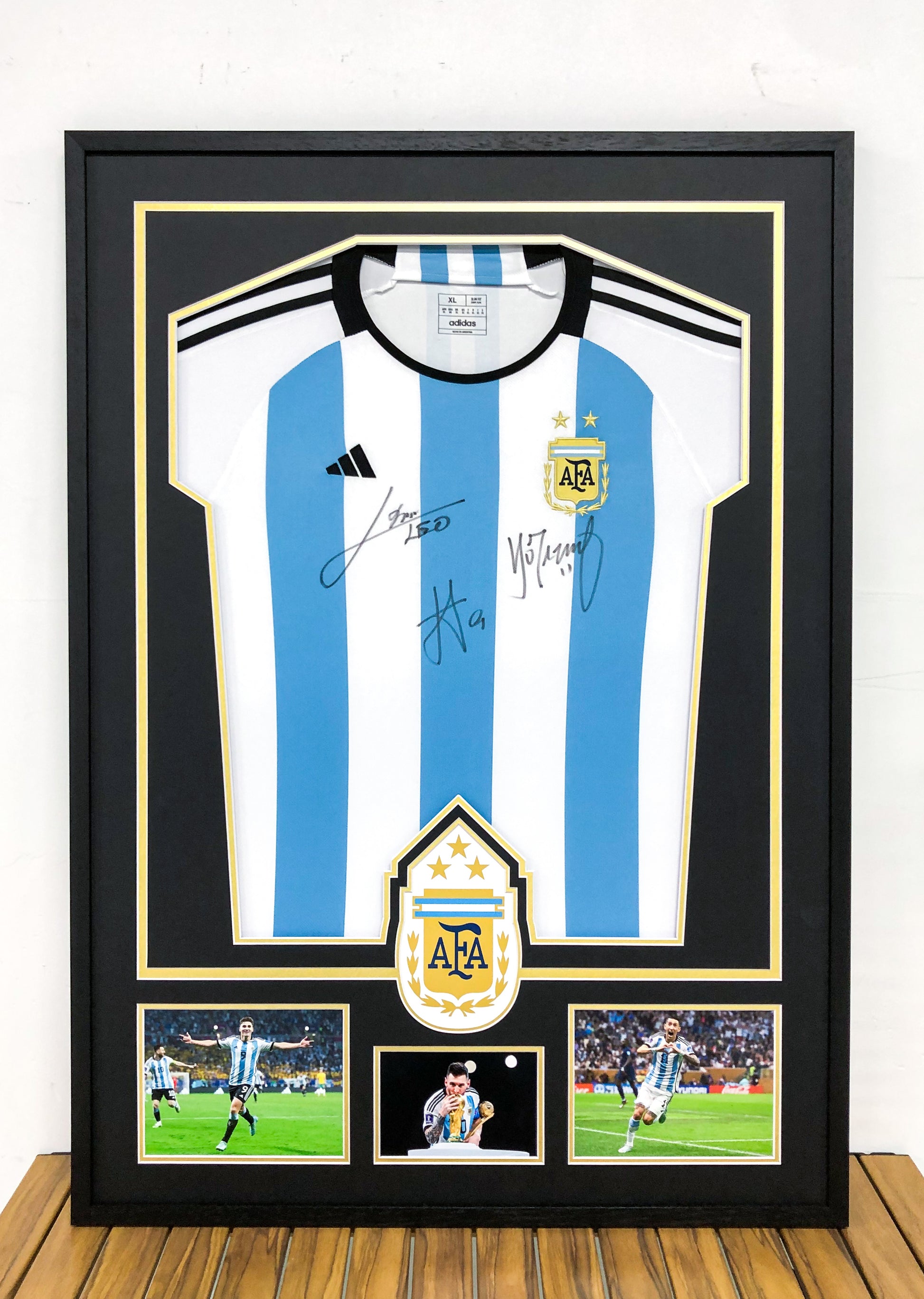 Argentina Lionel Messi Autographed Jersey with Personalized Custom Design Framed 00002
