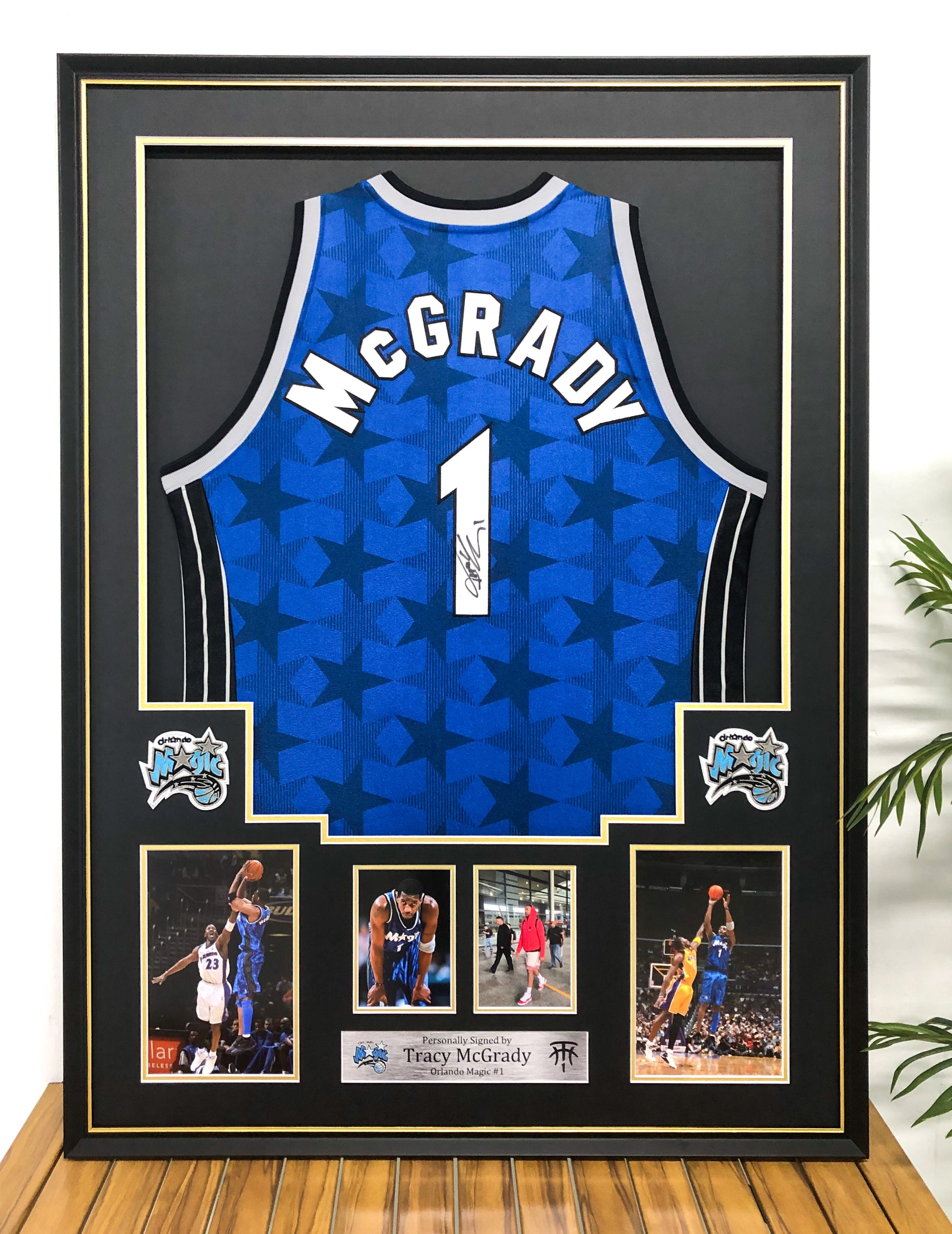 Orlando Magic Tracy McGrady Autographed Jersey with Standard Design Framed 00004