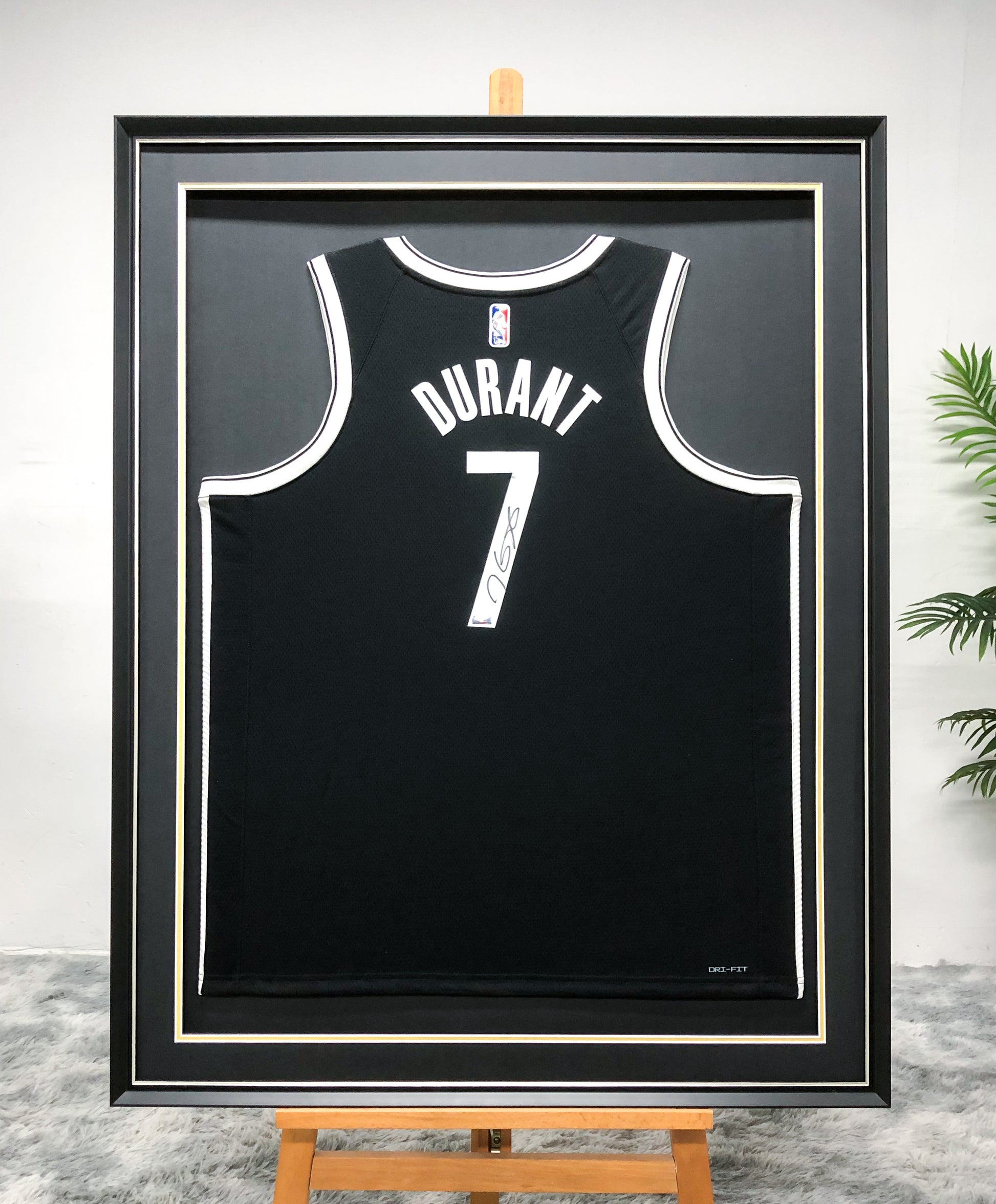 Brooklyn Nets Kevin Durant Autographed Jersey with Standard Design Framed00003