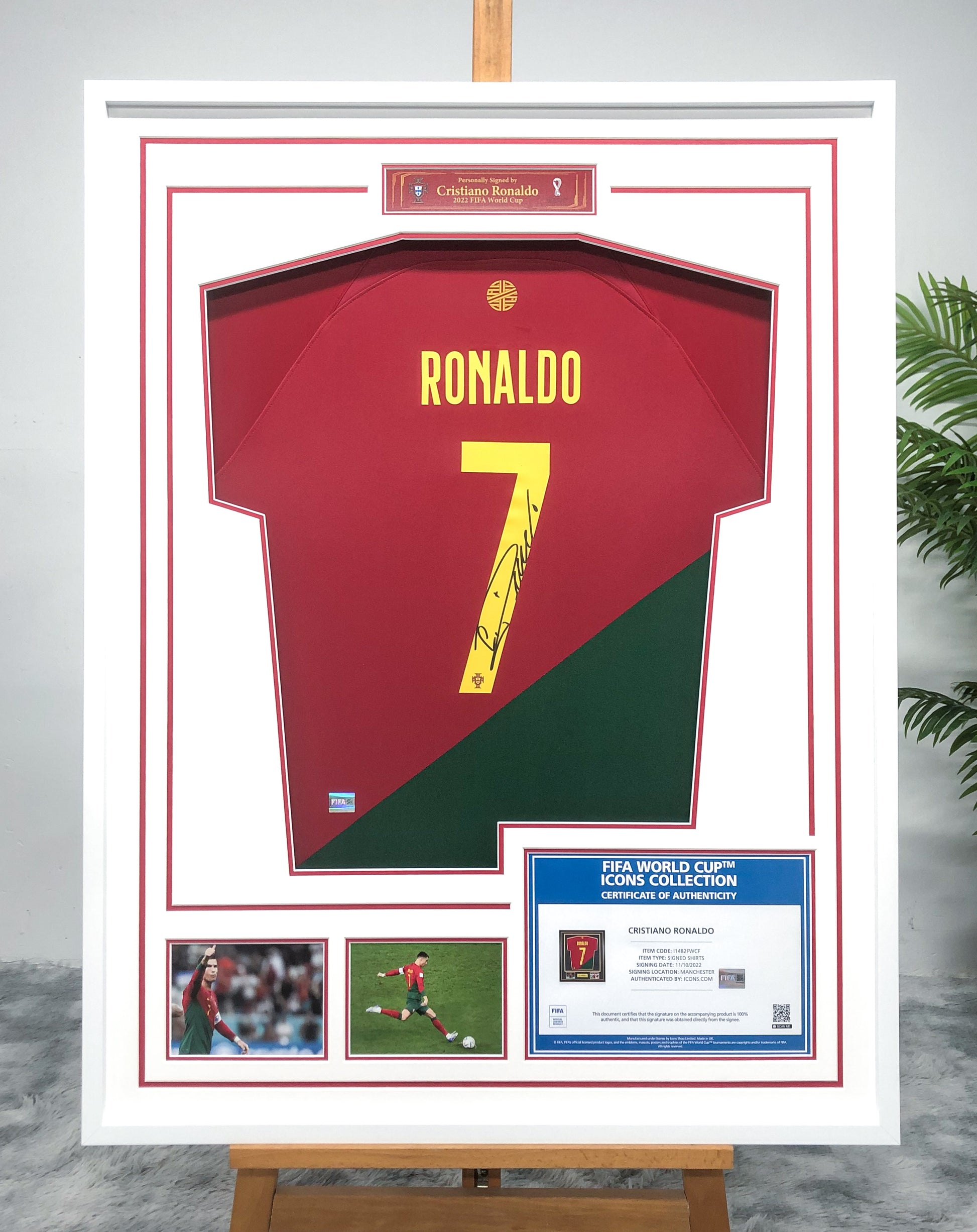 Portugal Cristiano Ronaldo national team Cristiano Ronaldo Autographed Jersey with Classic Design Framed 00003