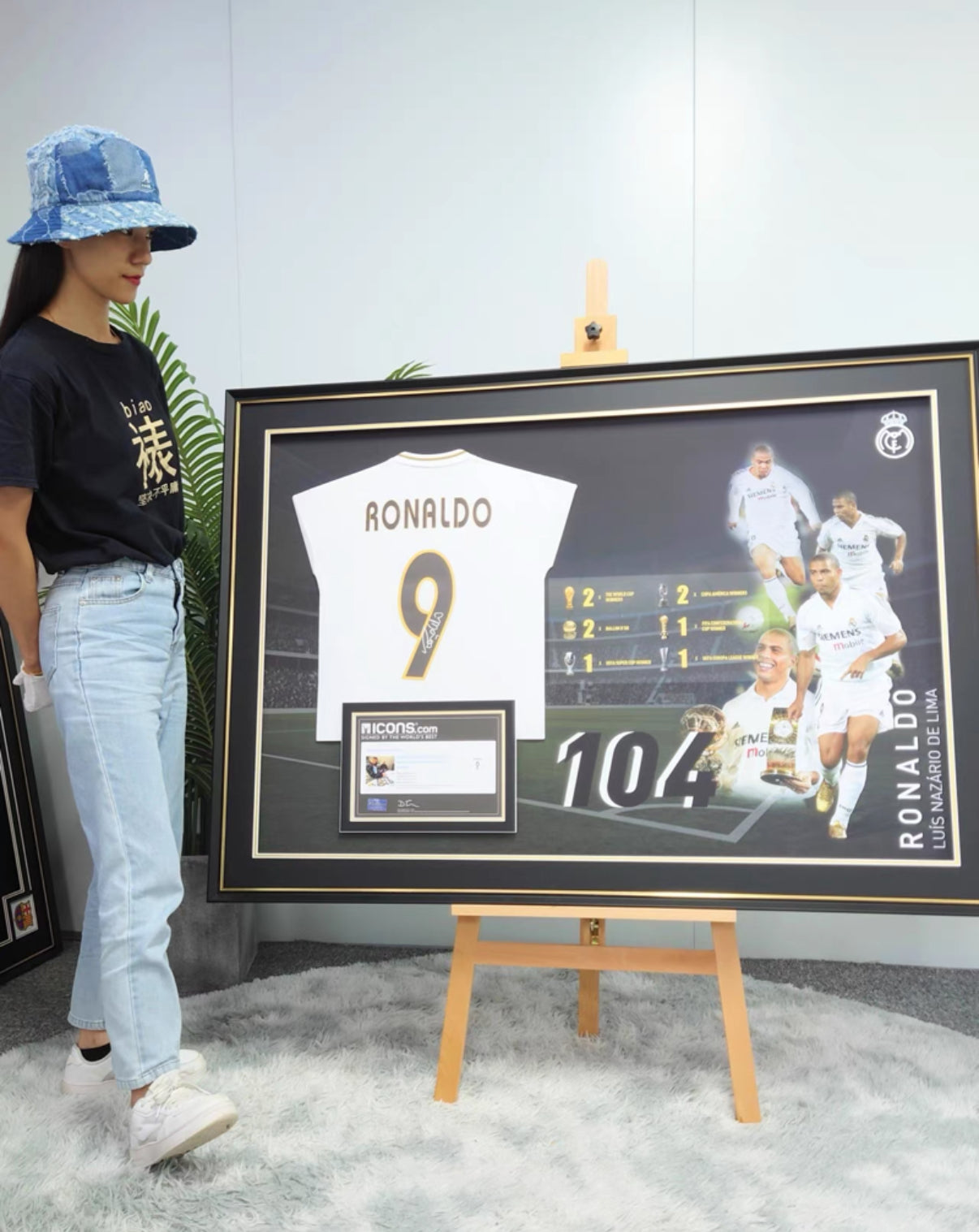 Real Madrid Club Cristiano Ronaldo Autographed Jersey with Personalized Custom Design Framed 000017