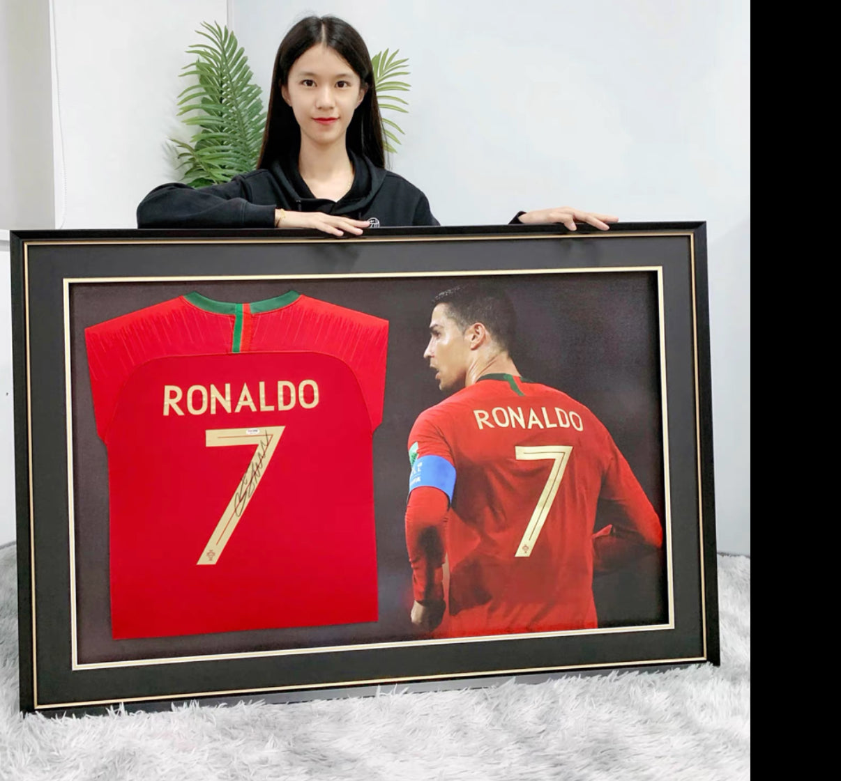 Portugal Cristiano Ronaldo Autographed Jersey with Personalized Custom Design Framed 000016