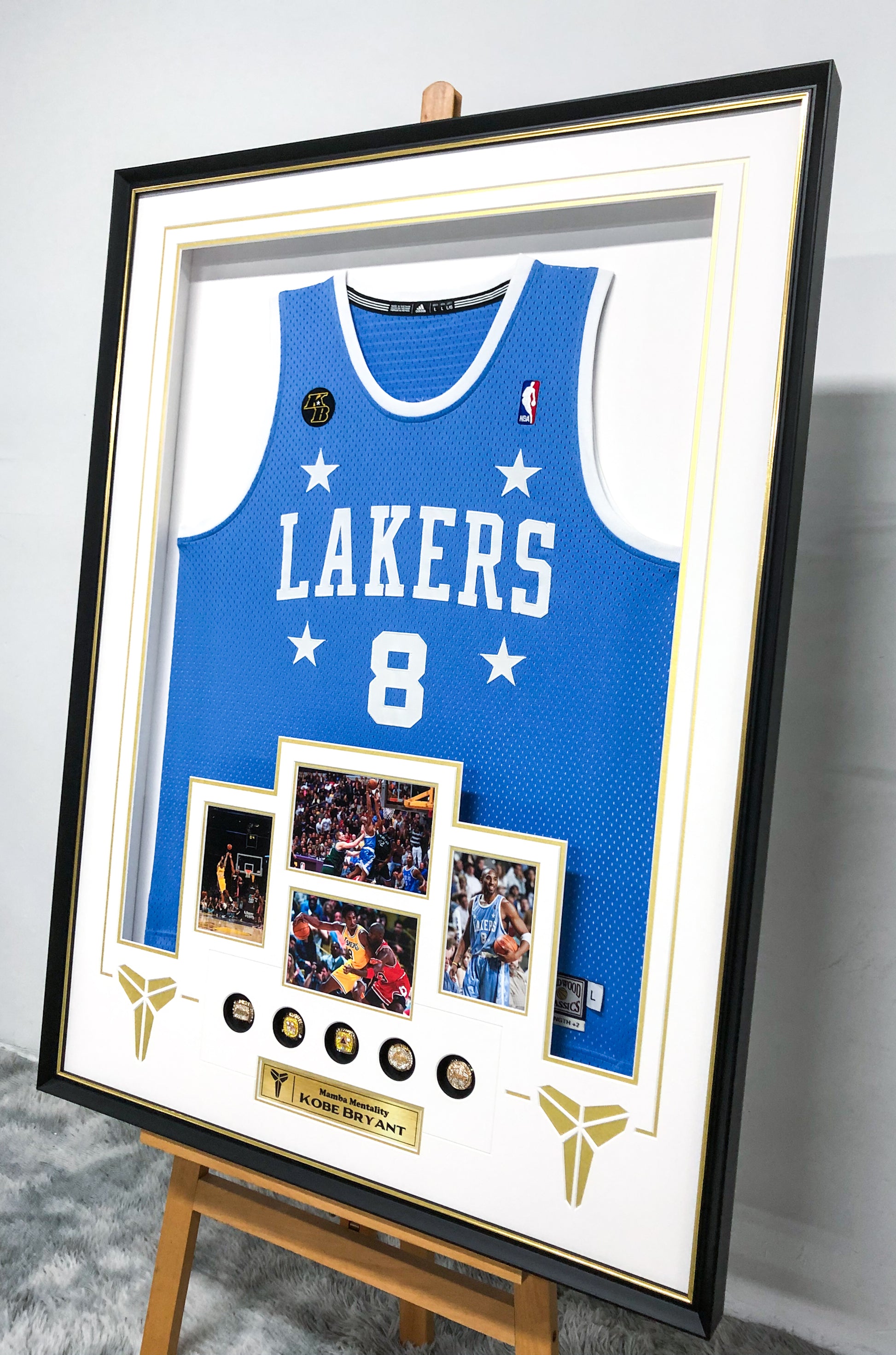 Los Angeles Lakers Kobe Bryant Autographed Jersey with Personalized Custom Design Framed 000081