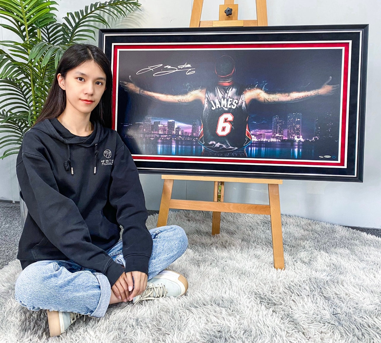 LeBron James Poster with Personalized Custom Design Framed 000051