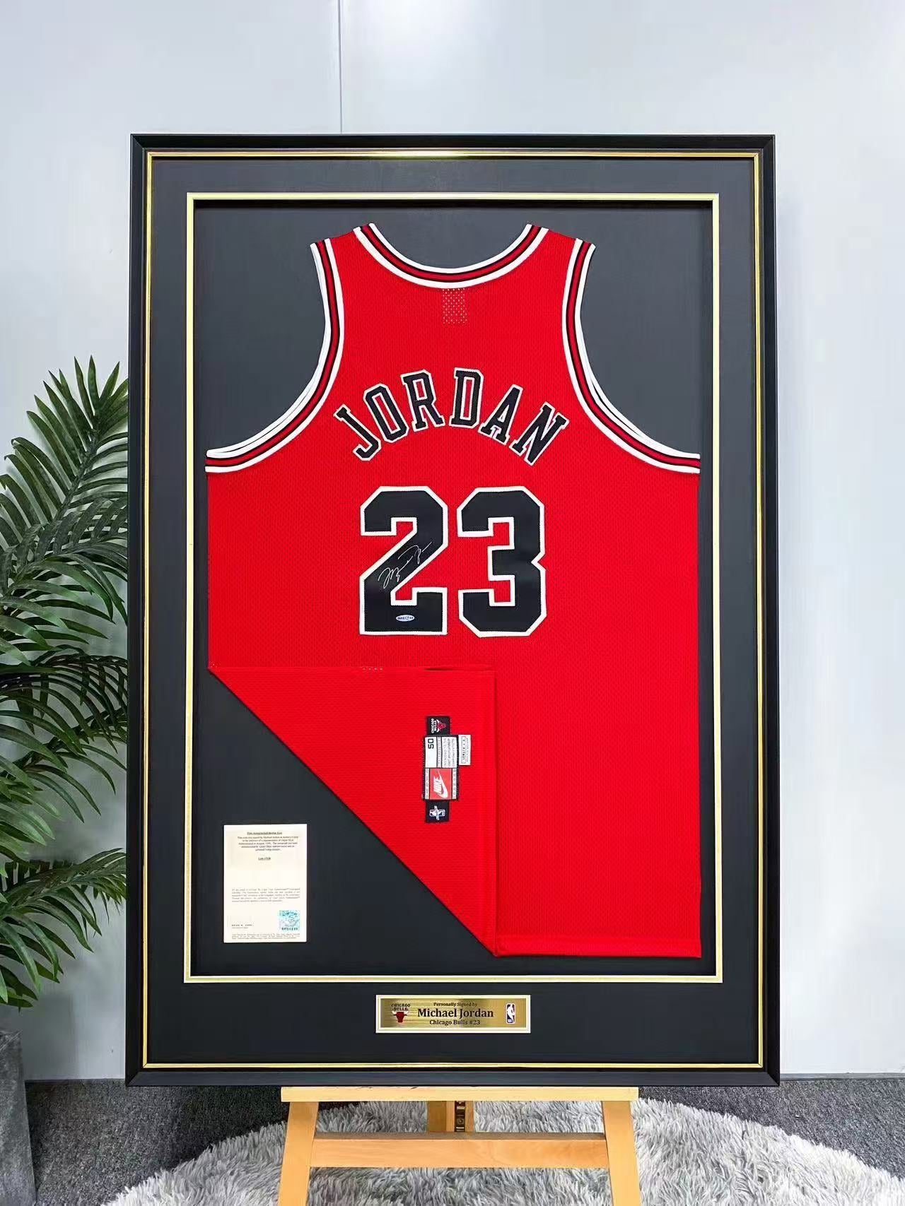 Chicago Bulls Michael Jordan Autographed Jersey with Personalized Custom Design Framed 000019