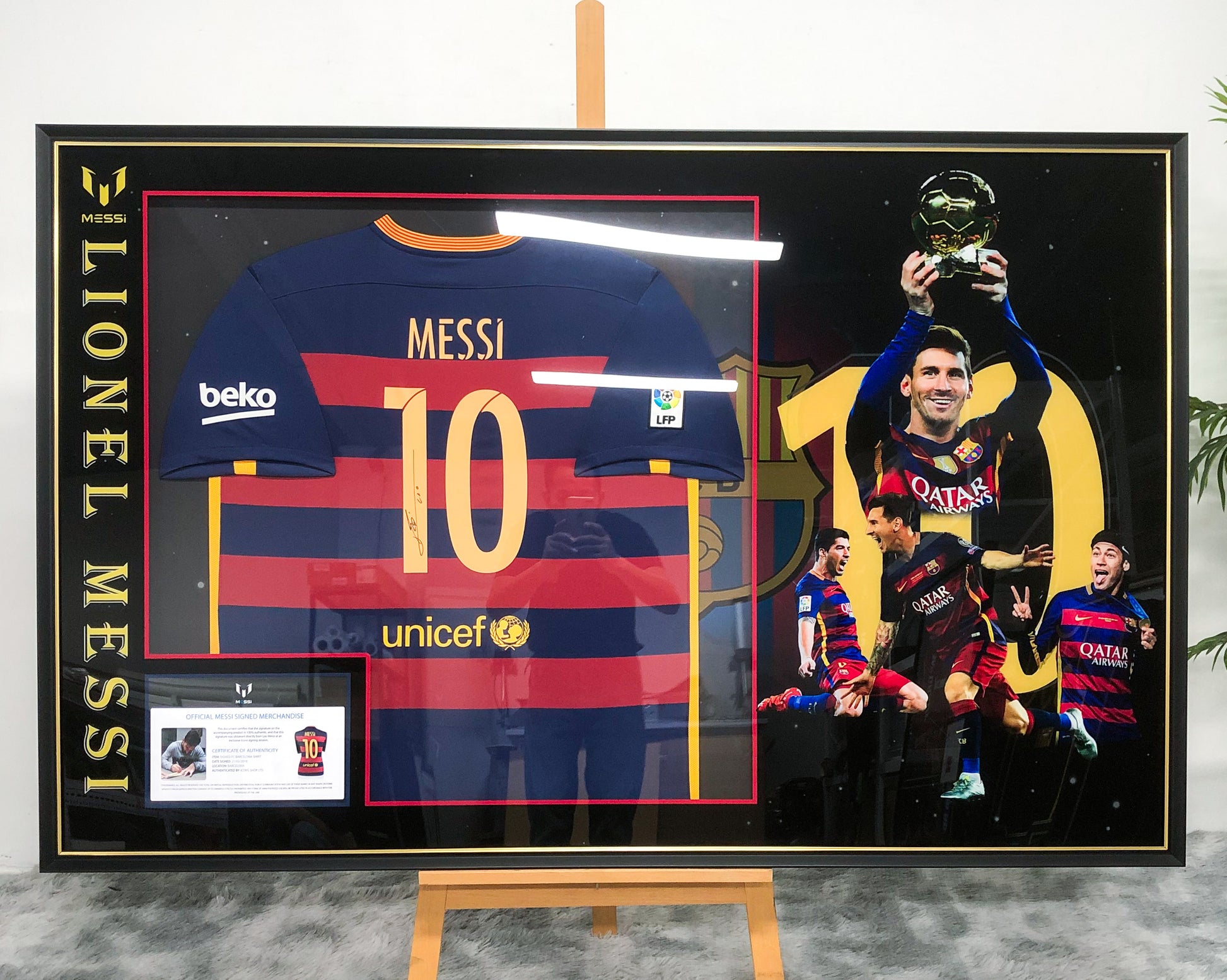 FC Barcelona Lionel Messi Autographed Jersey with Personalized Custom Design Framed 000046