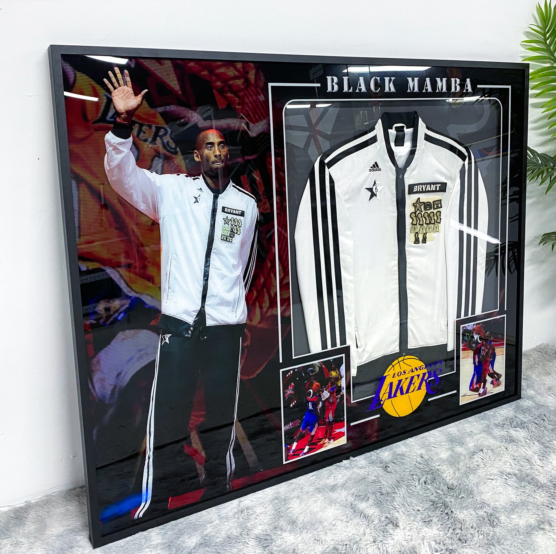 Los Angeles Lakers Kobe Bryant Autographed Jersey with Personalized Custom Design Framed 000080