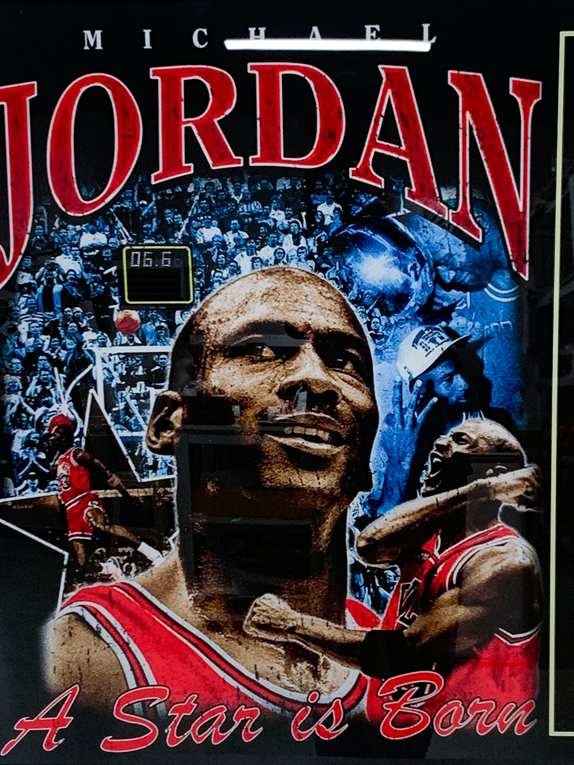 Chicago Bulls Michael Jordan Autographed Jersey with Standard Design Framed 00085
