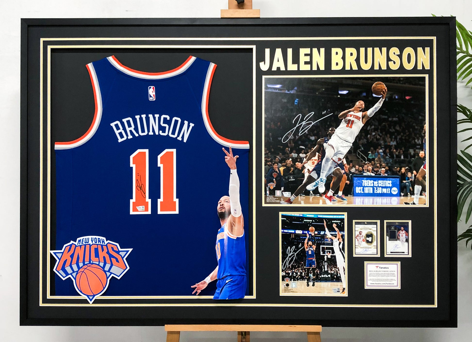 New York Knicks Jalen Brunson Autographed Jersey with Personalized Custom Design Framed 00001