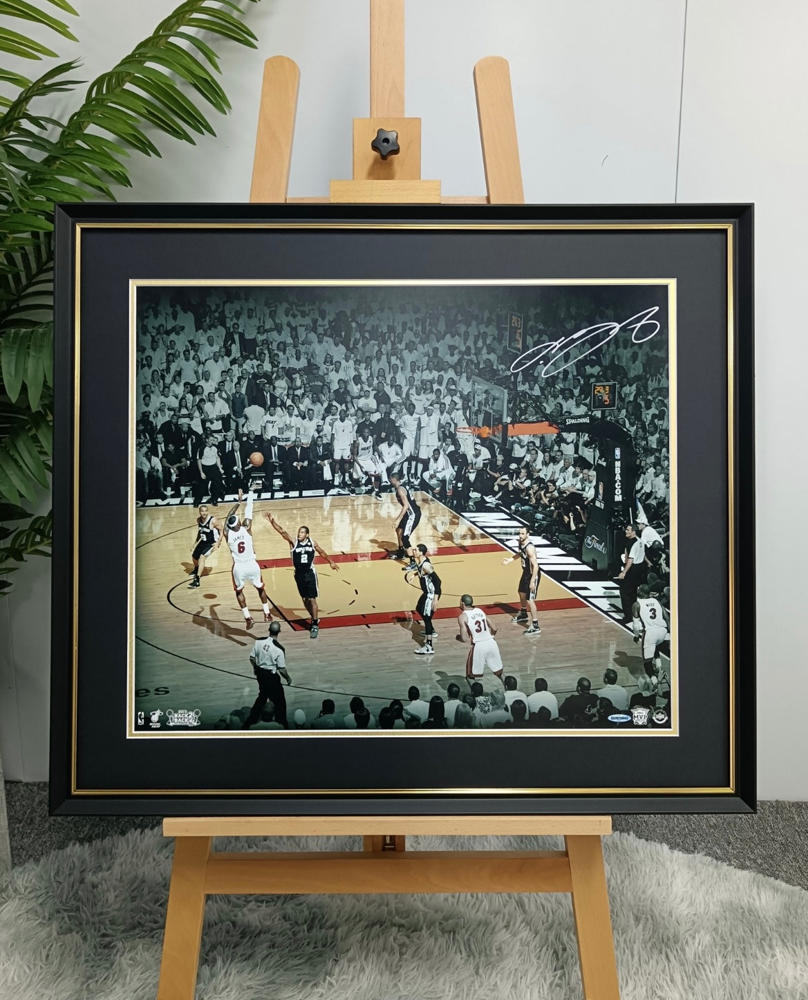 LeBron James Poster with Personalized Custom Design Framed 000041