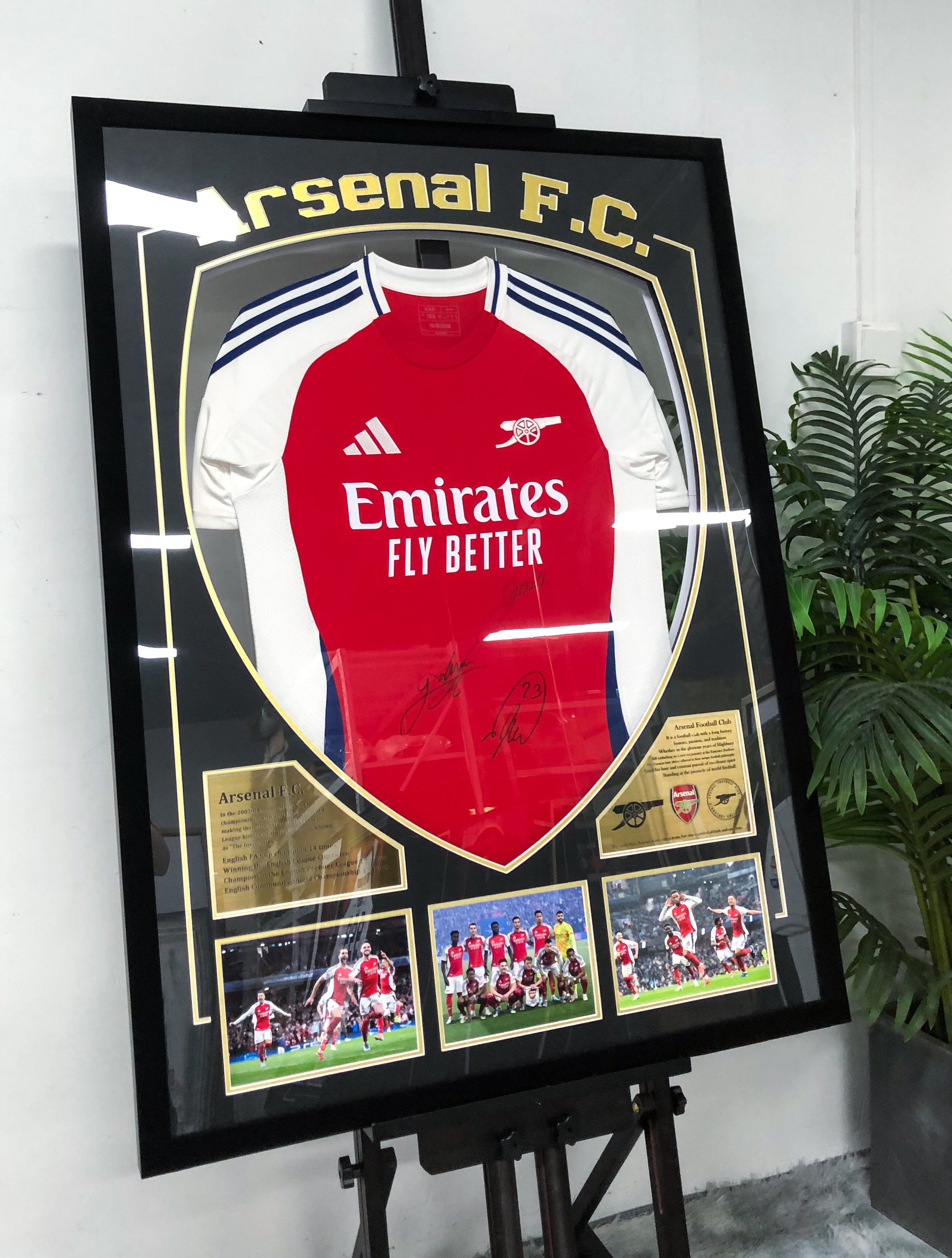 The Arsenal Declan Rice Football Club Autographed Jersey with Personalized Custom Design Framed 00037