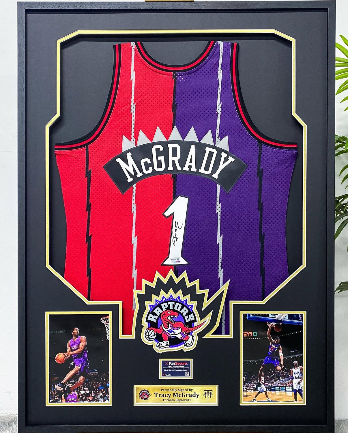 Toronto Raptors Tracy McGrady Autographed Jersey with Personalized Custom Design Framed 000017