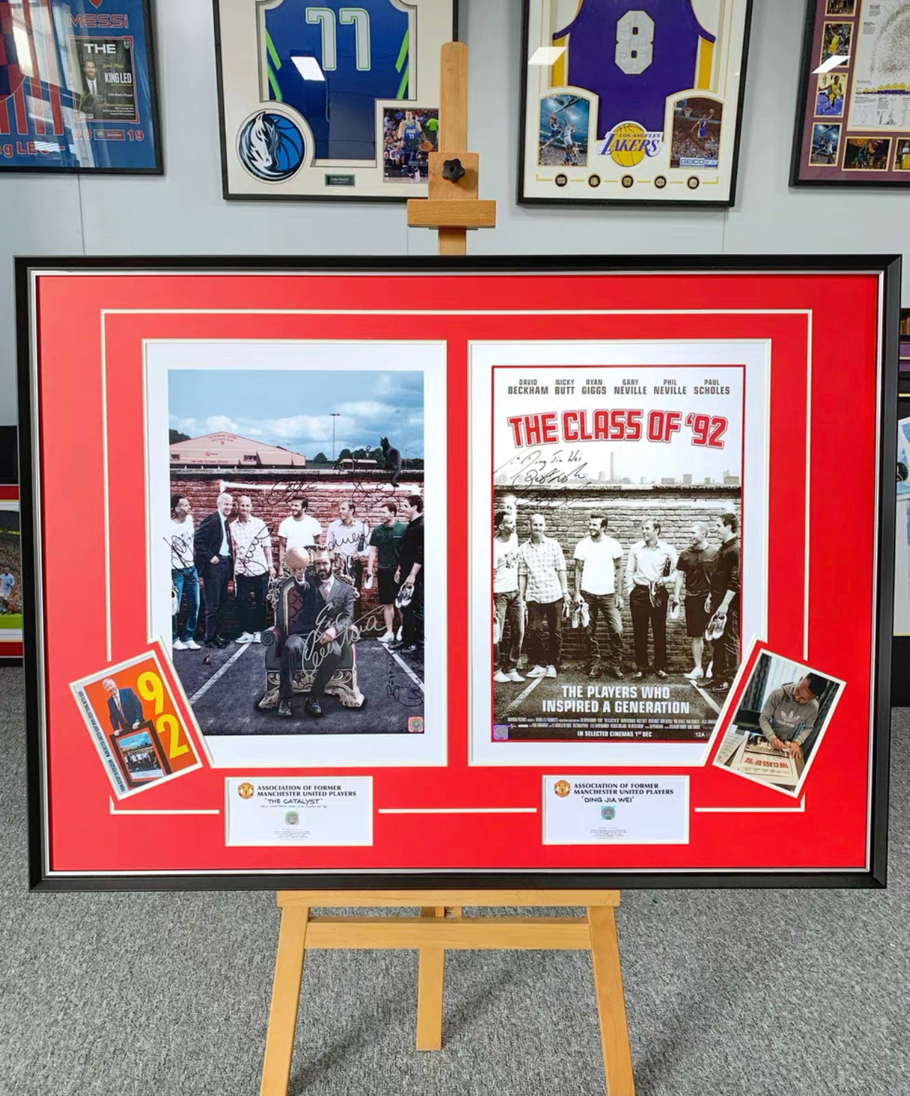 Manchester United Poster with Personalized Custom Design Framed 00012