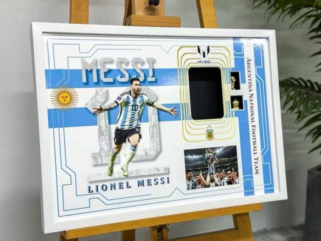 Lionel Messi Trading Card with Personalized Custom Design Framed000013