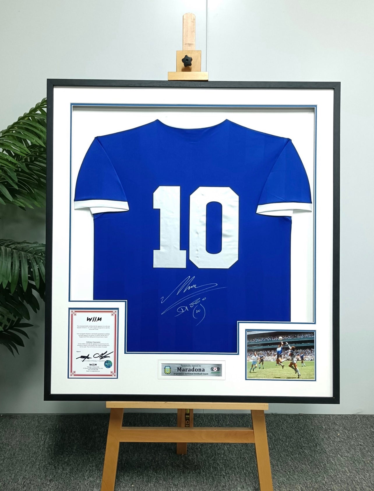 Argentina Diego Maradona Autographed Jersey with Personalized Custom Design Framed 000054