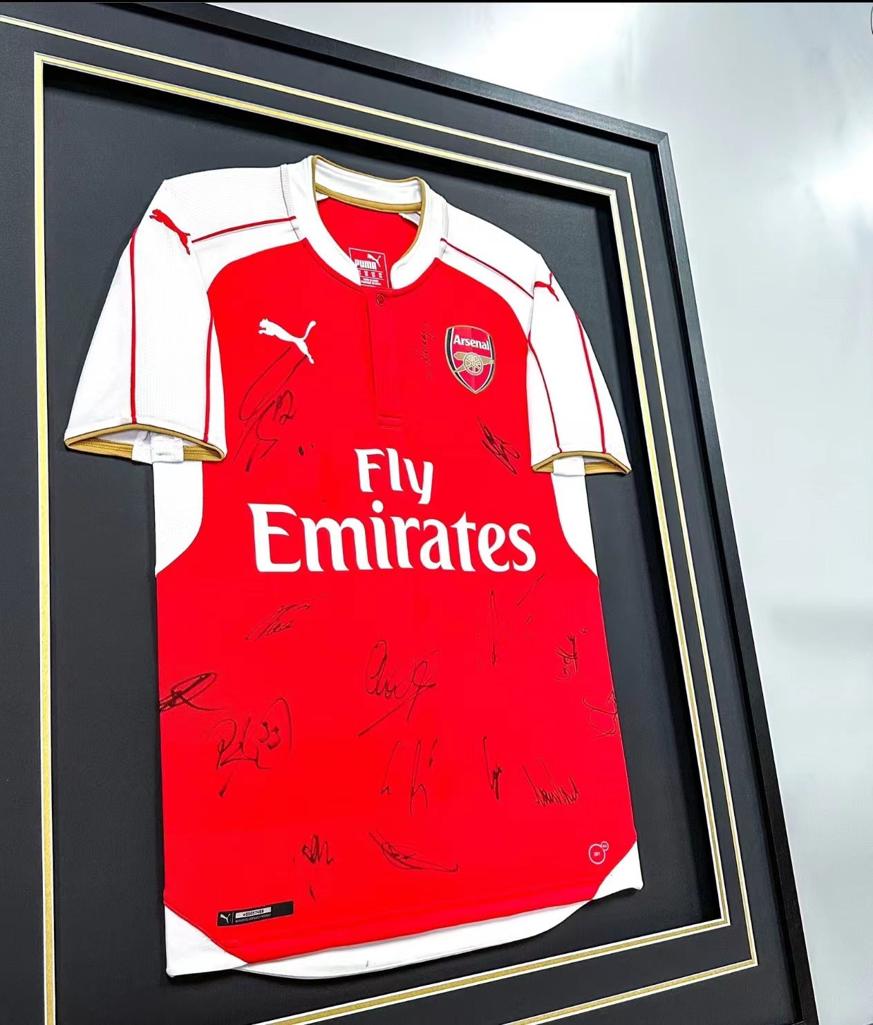 The Arsenal Football Club Autographed Jersey with Personalized Custom Design Framed 00023