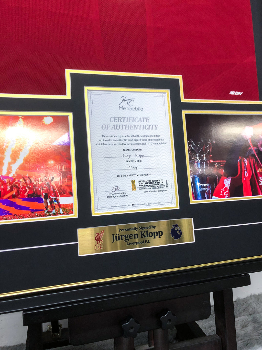 Liverpool FC Football Club Autographed Jersey with Standard Design Framed 000022