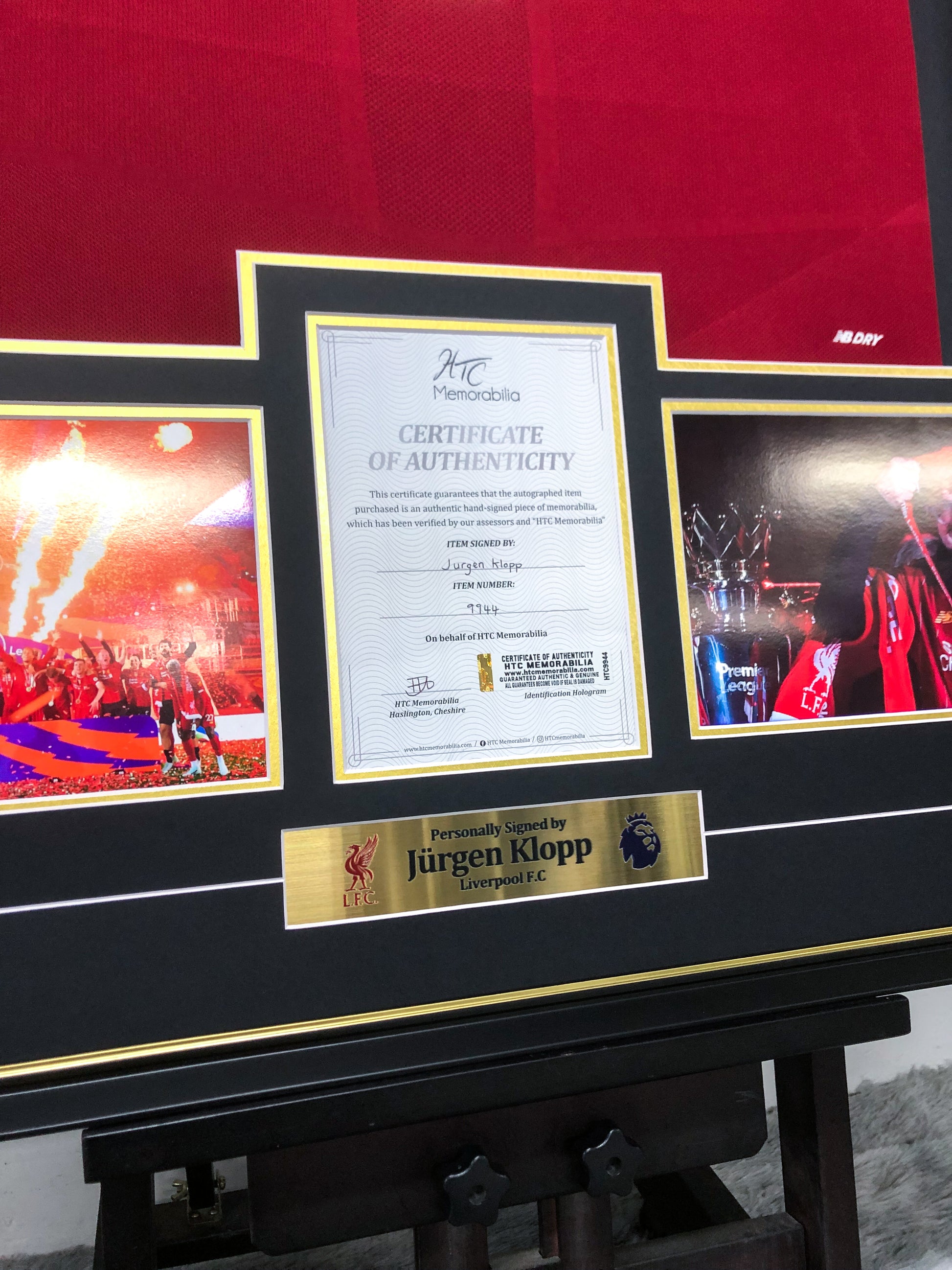 Liverpool FC Football Club Autographed Jersey with Standard Design Framed 000022