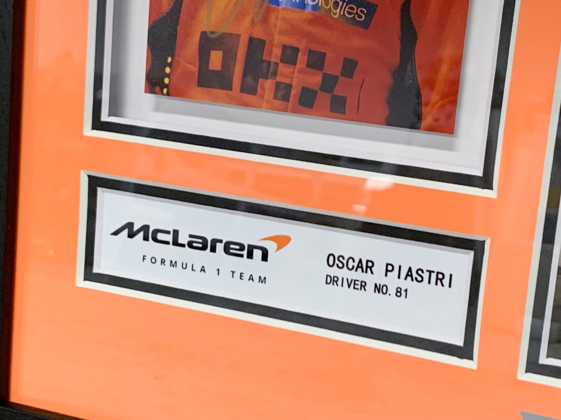 F1 Custom Framing 000242
