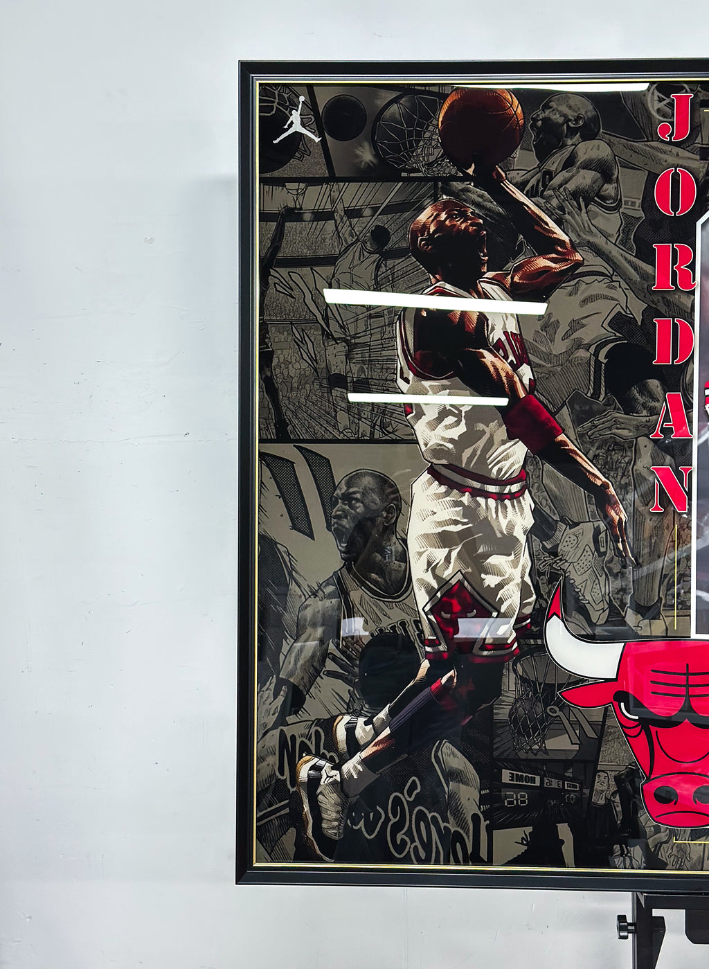 Chicago Bulls Michael Jordan Autographed Jersey with Standard Design Framed 00086