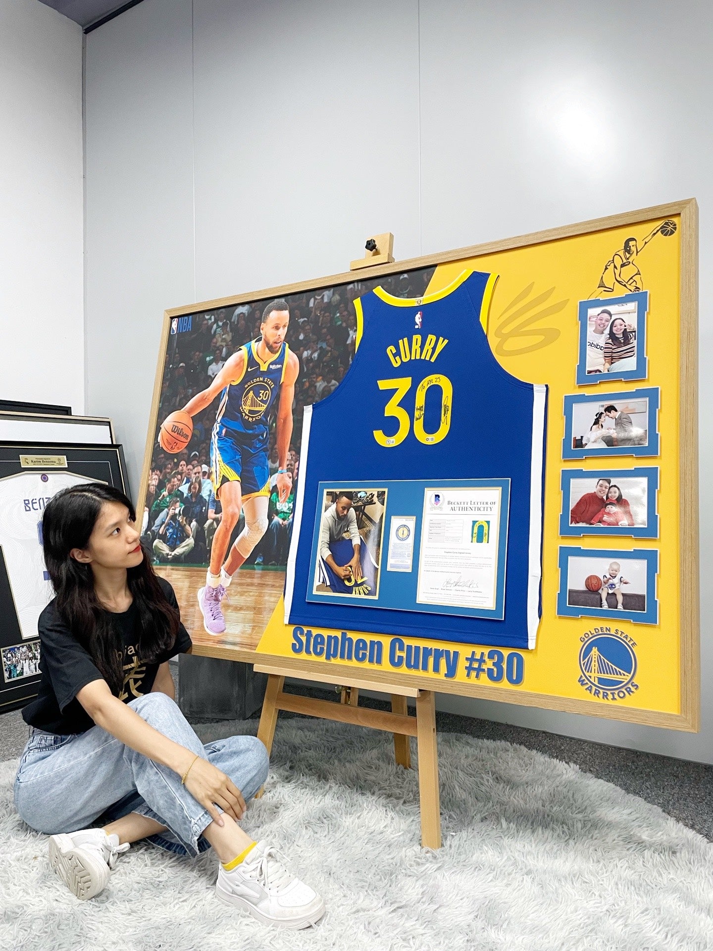 Golden State Warriors Stephen Curry Autographed Jersey with Personalized Custom Design Framed 000012