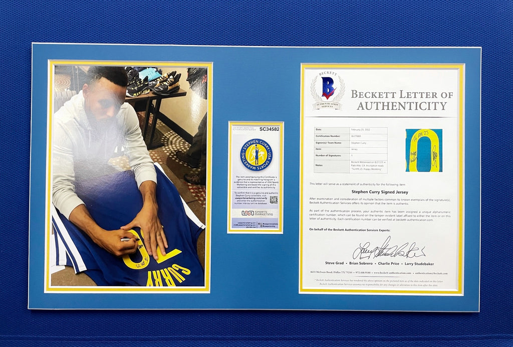 Golden State Warriors Stephen Curry Autographed Jersey with Personalized Custom Design Framed 000012