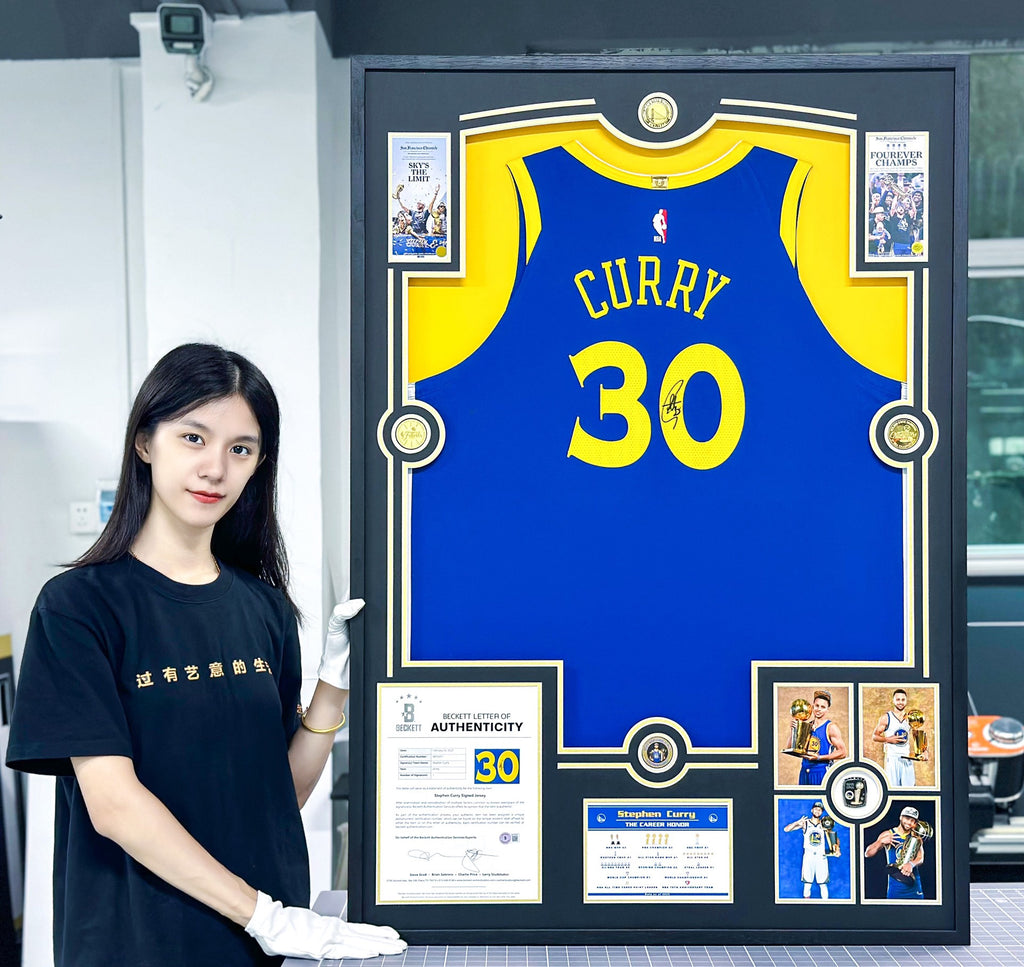Golden State Warriors Stephen Curry Autographed Jersey with Personalized Custom Design Framed 000019