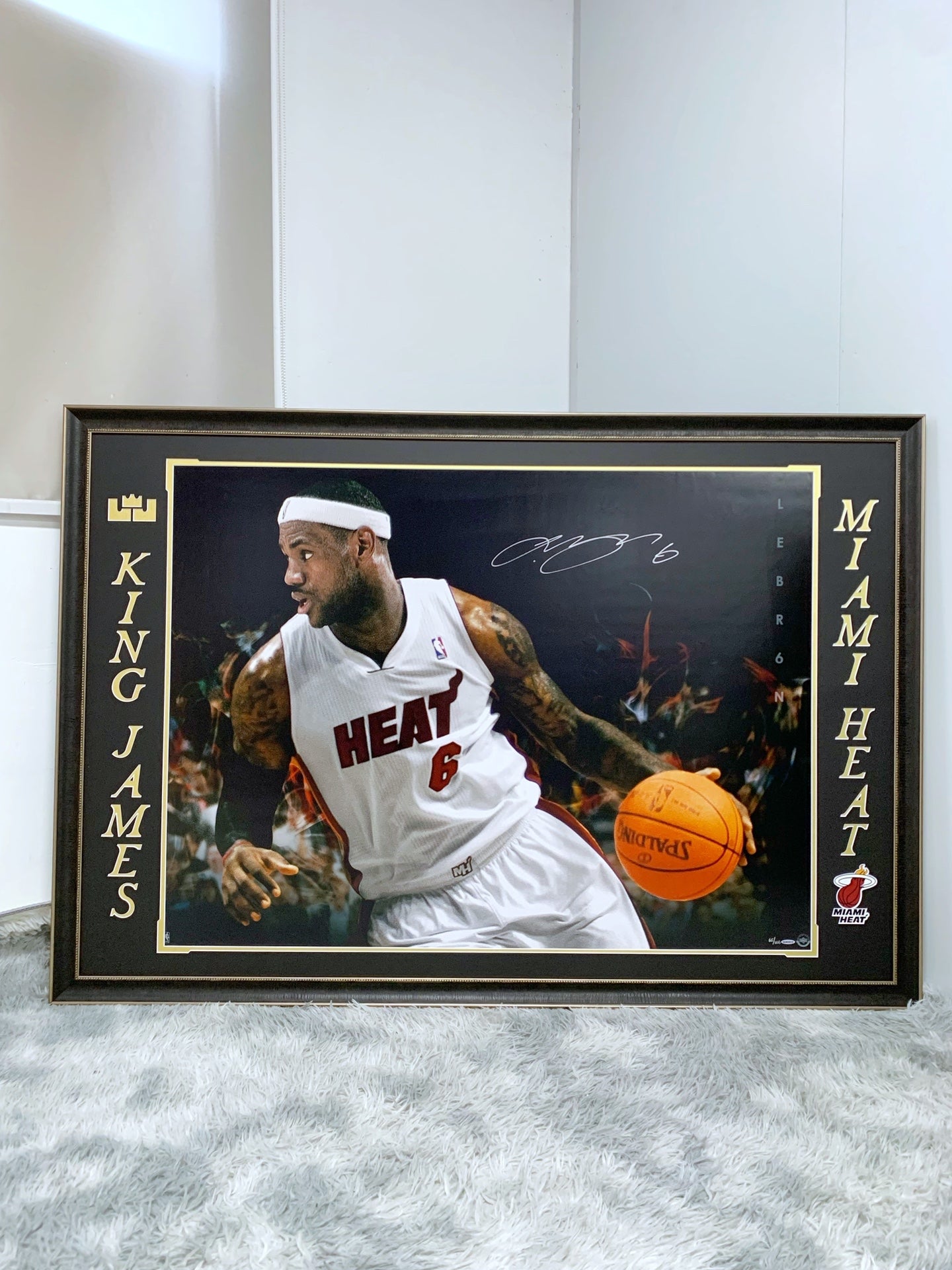 LeBron James Poster with Personalized Custom Design Framed000014