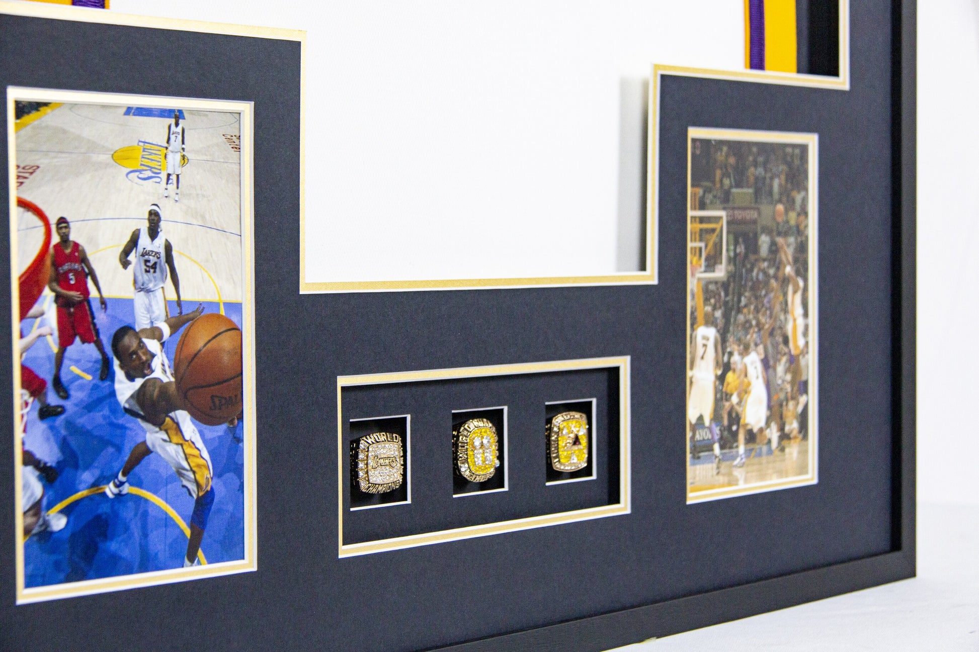 Los Angeles Lakers Kobe Bryant Autographed Jersey with Personalized Custom Design Framed 000017