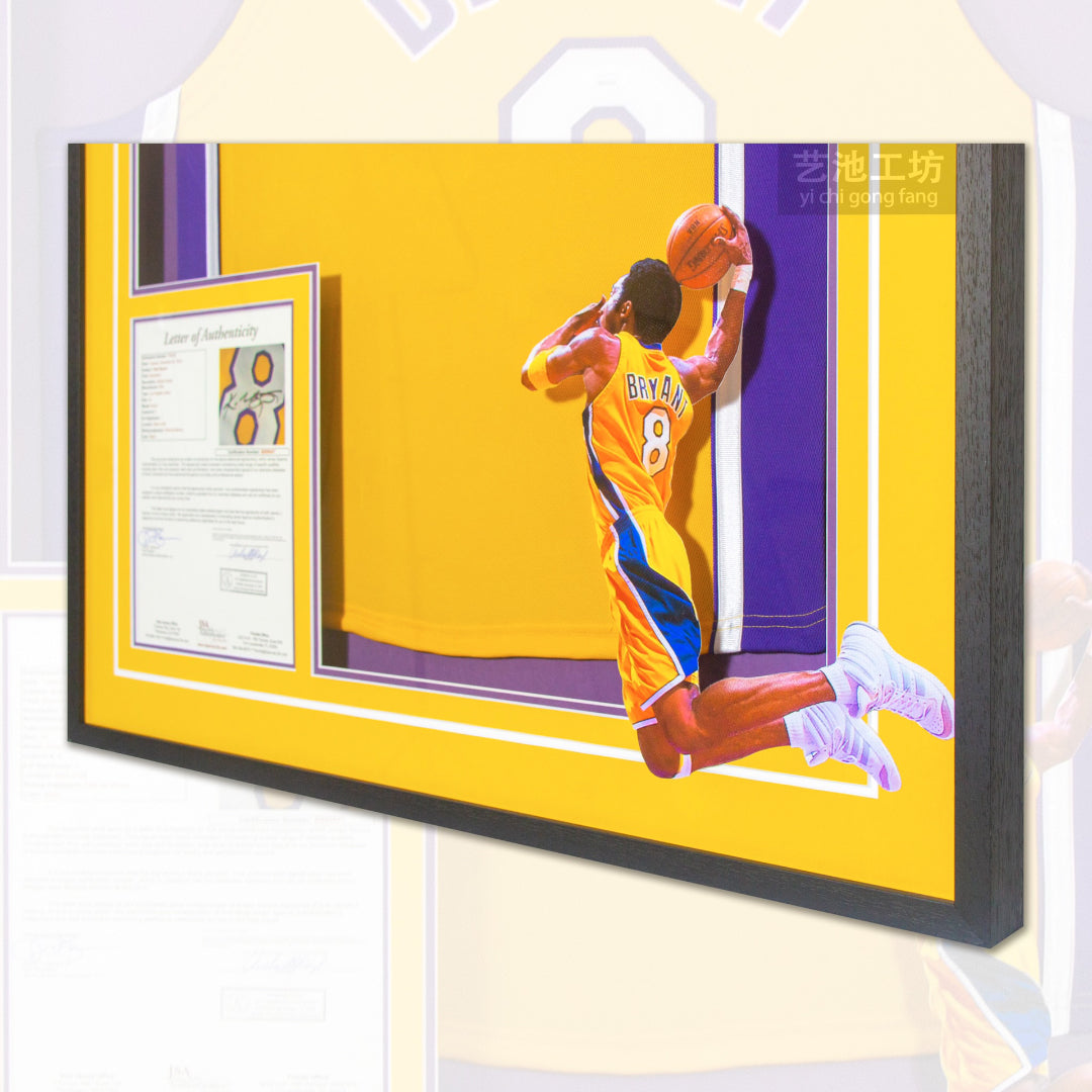 Los Angeles Lakers Kobe Bryant Autographed Jersey with Personalized Custom Design Framed 000031