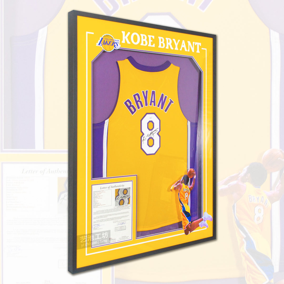Los Angeles Lakers Kobe Bryant Autographed Jersey with Personalized Custom Design Framed 000031