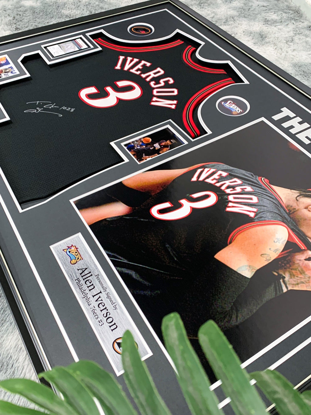 Philadelphia 76ers Allen Iverson Autographed Jersey with Personalized Custom Design Framed 00006