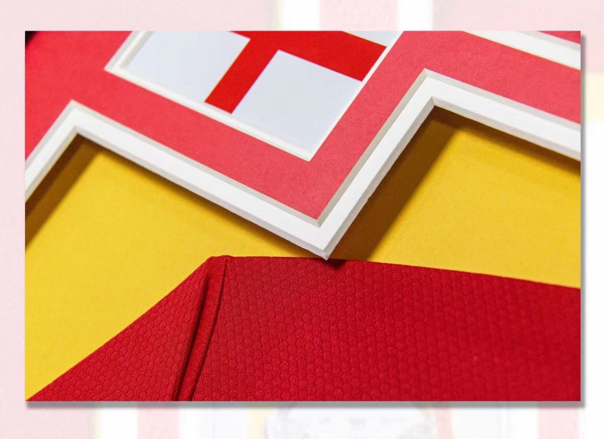 Manchester United Autographed Jersey with Personalized Custom Design Framed 000026