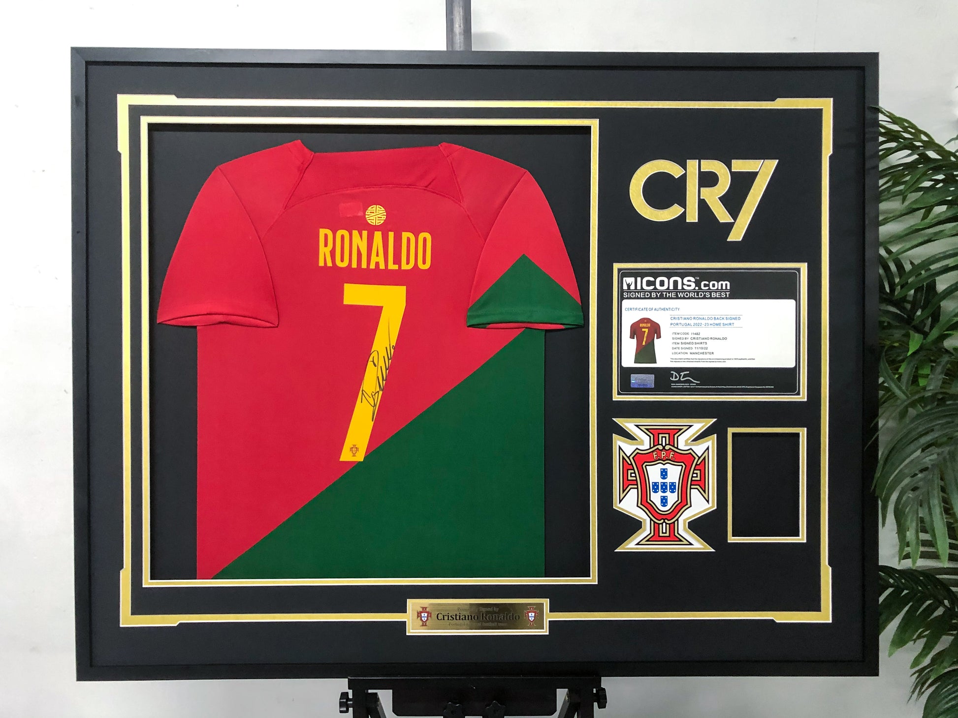 Portugal Cristiano Ronaldo Autographed Jersey with Personalized Custom Design Framed 00084