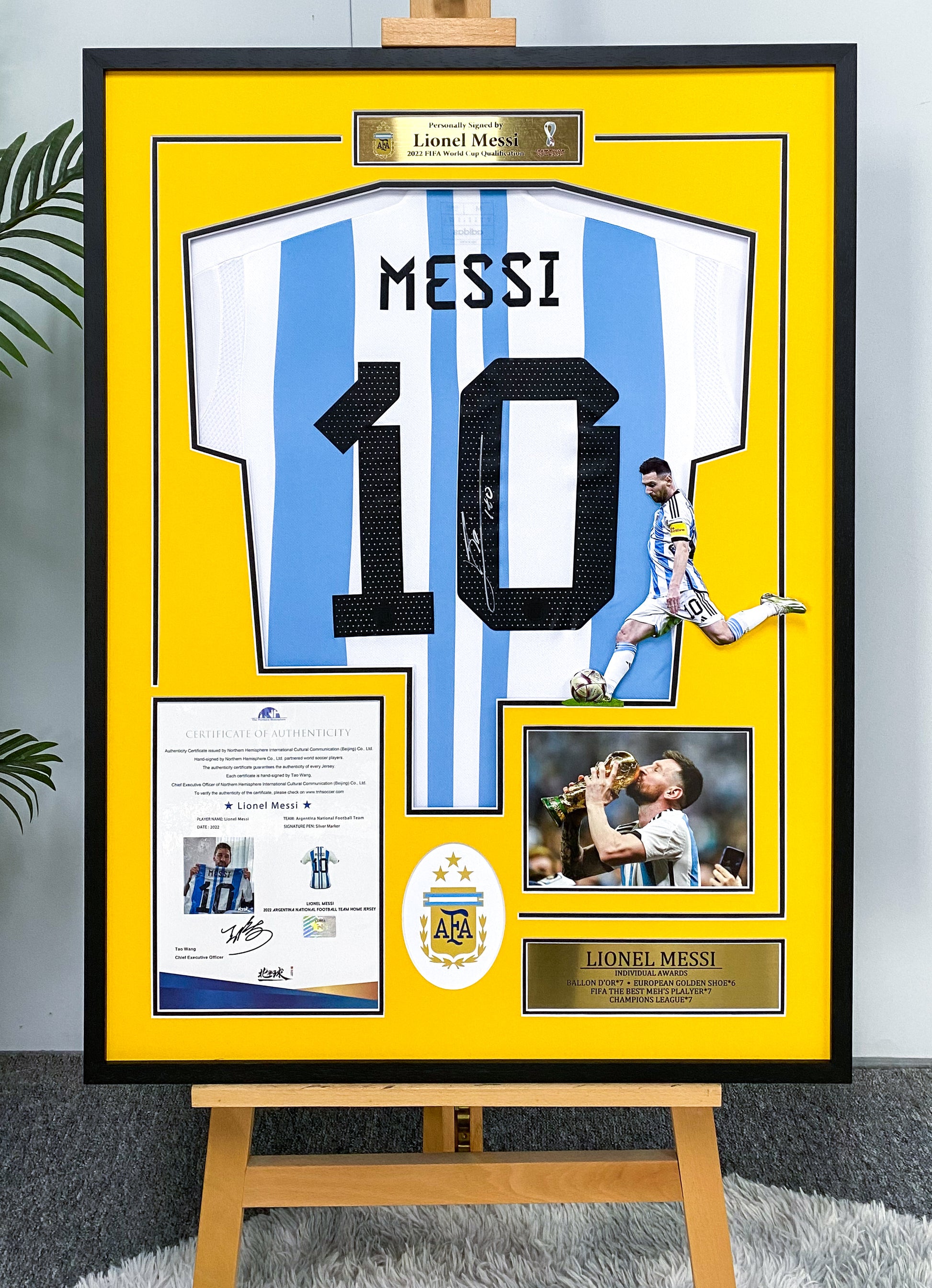 Argentina Lionel Messi  Autographed Jersey with Personalized Custom Design Framed 000010