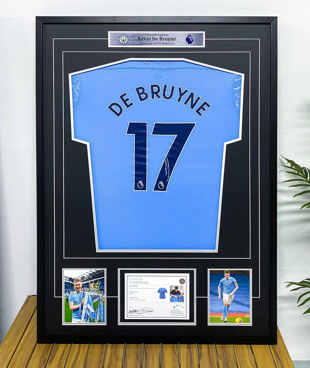 Manchester City FC De Bruyne Autographed Jersey with Classic Design Framed 00002