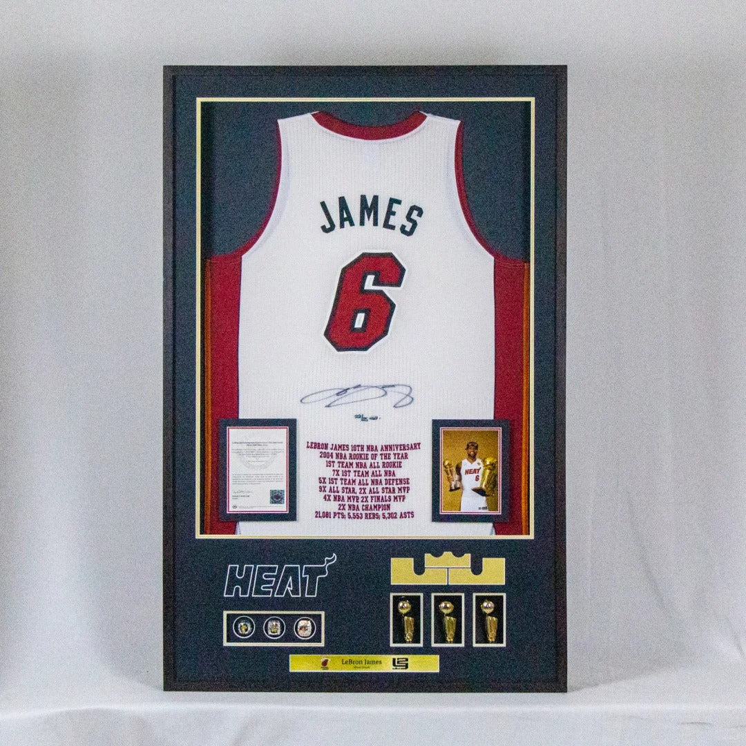 Miami Heat LeBron James Autographed Jersey with Personalized Custom Design Framed 000010