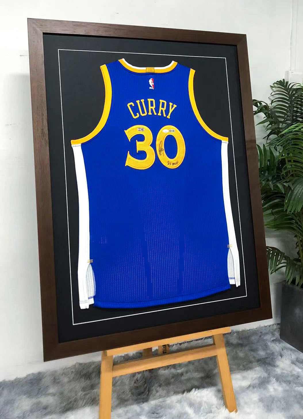 Golden State Warriors Stephen Curry Autographed Jersey with Personalized Custom Design Framed 000059