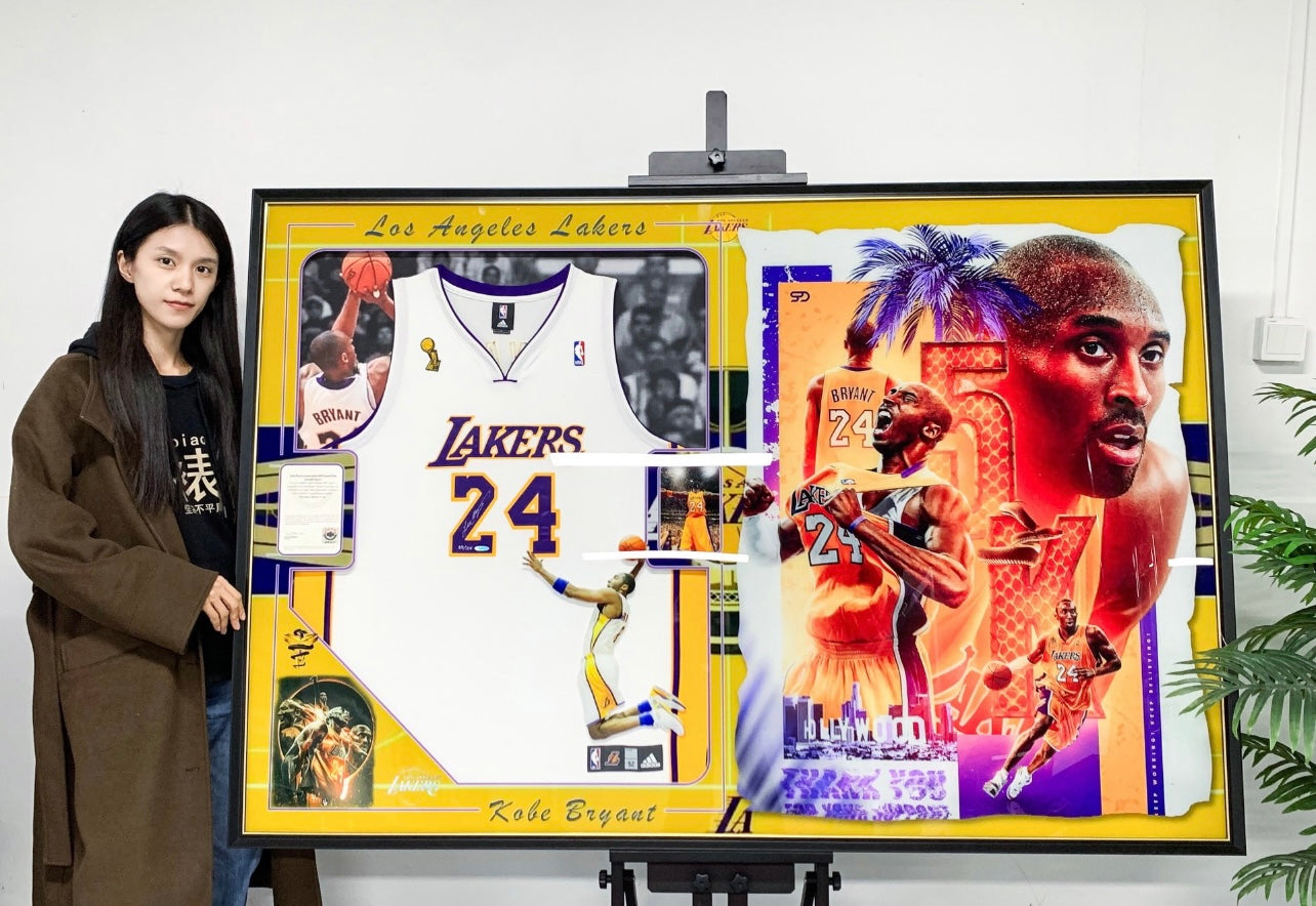 Los Angeles Lakers Kobe Bryant Autographed Jersey with Personalized Custom Design Framed 000048