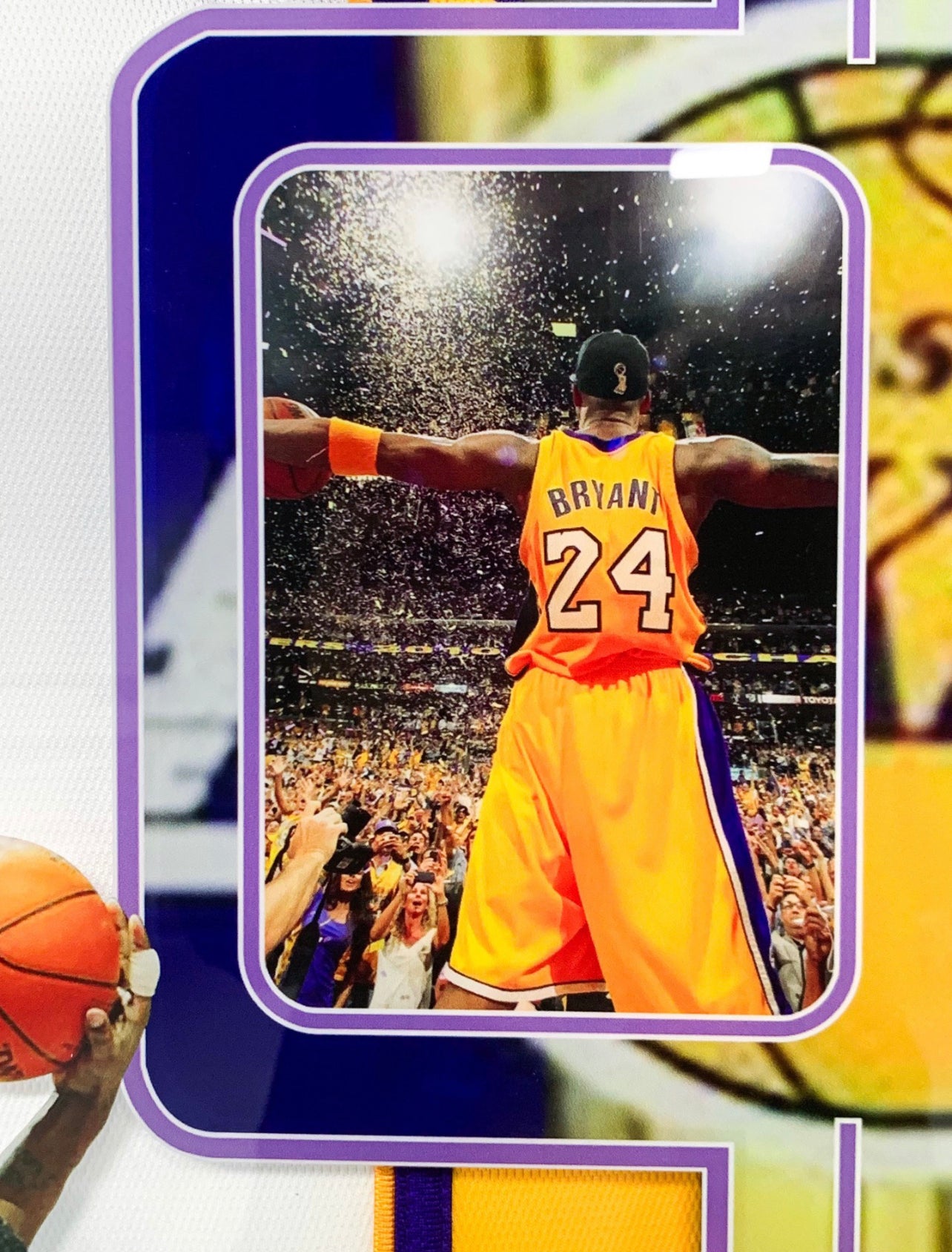 Los Angeles Lakers Kobe Bryant Autographed Jersey with Personalized Custom Design Framed 000048
