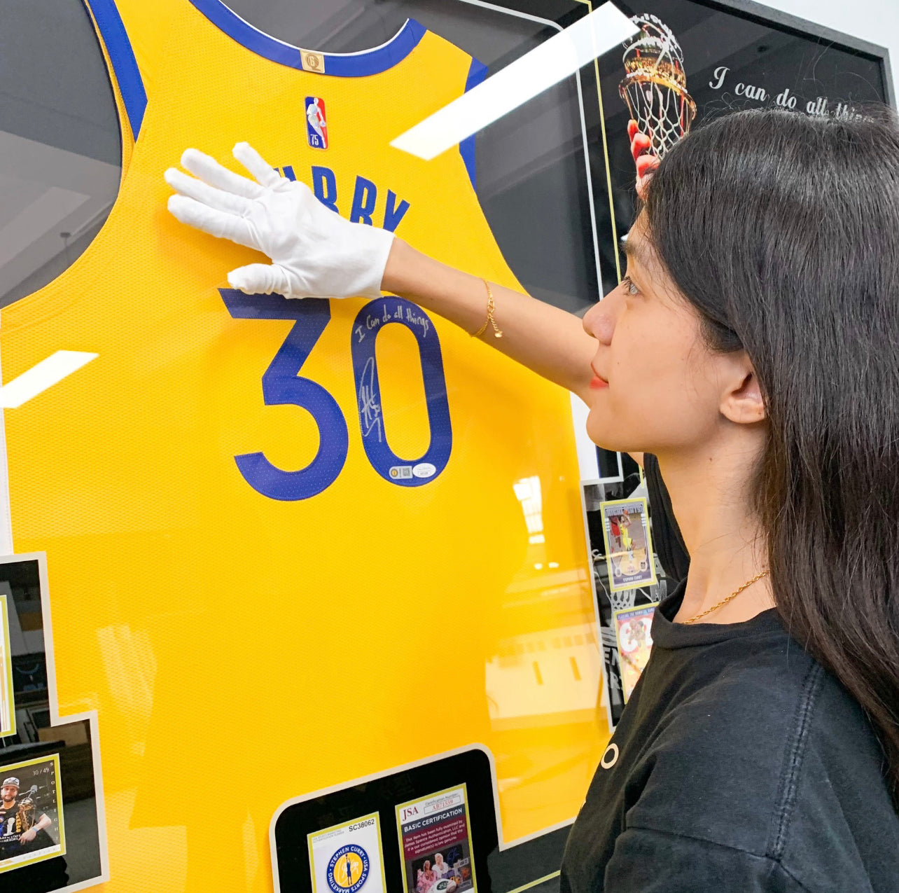 Golden State Warriors Stephen Curry Autographed Jersey with Personalized Custom Design Framed 000030