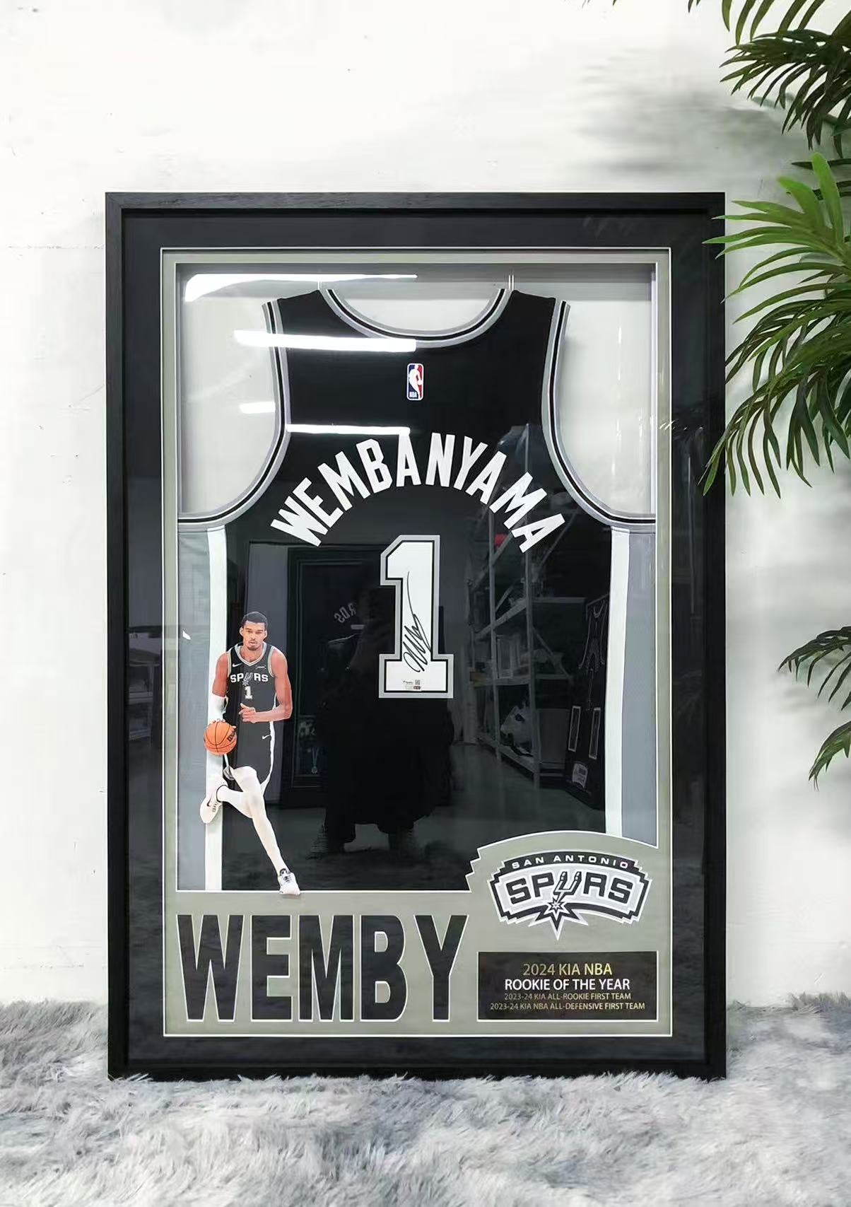 San Antonio Spurs Wembanyama Autographed Jersey with Personalized Custom Design Framed 00013