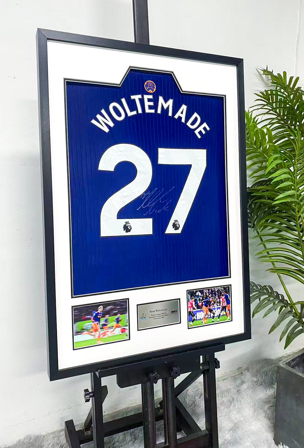 Nick Woltemade Newcastle United Jersey Framing  000100