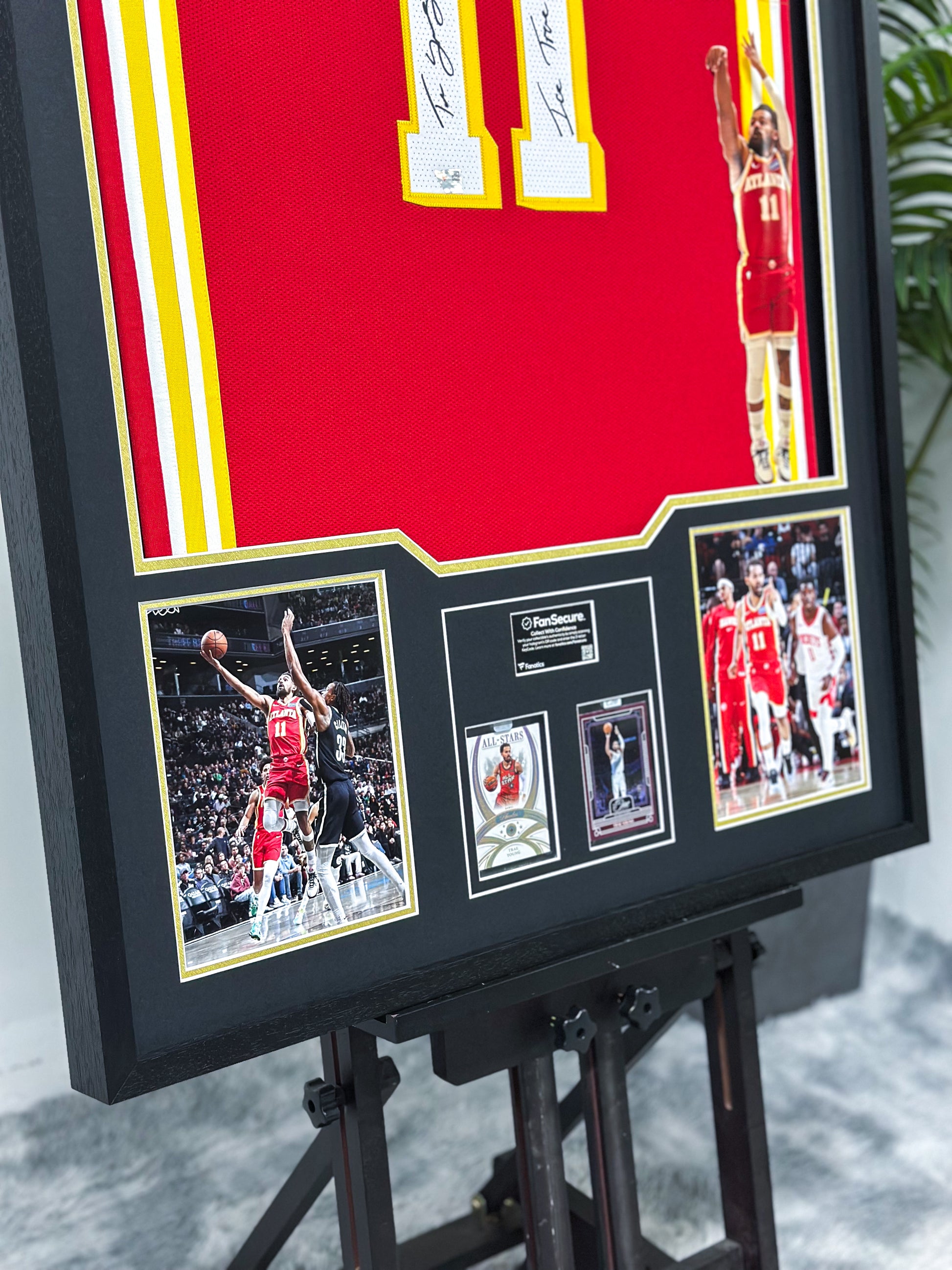 Atlanta Hawks Trae Young Autographed Jersey with Standard Design Framed 00082